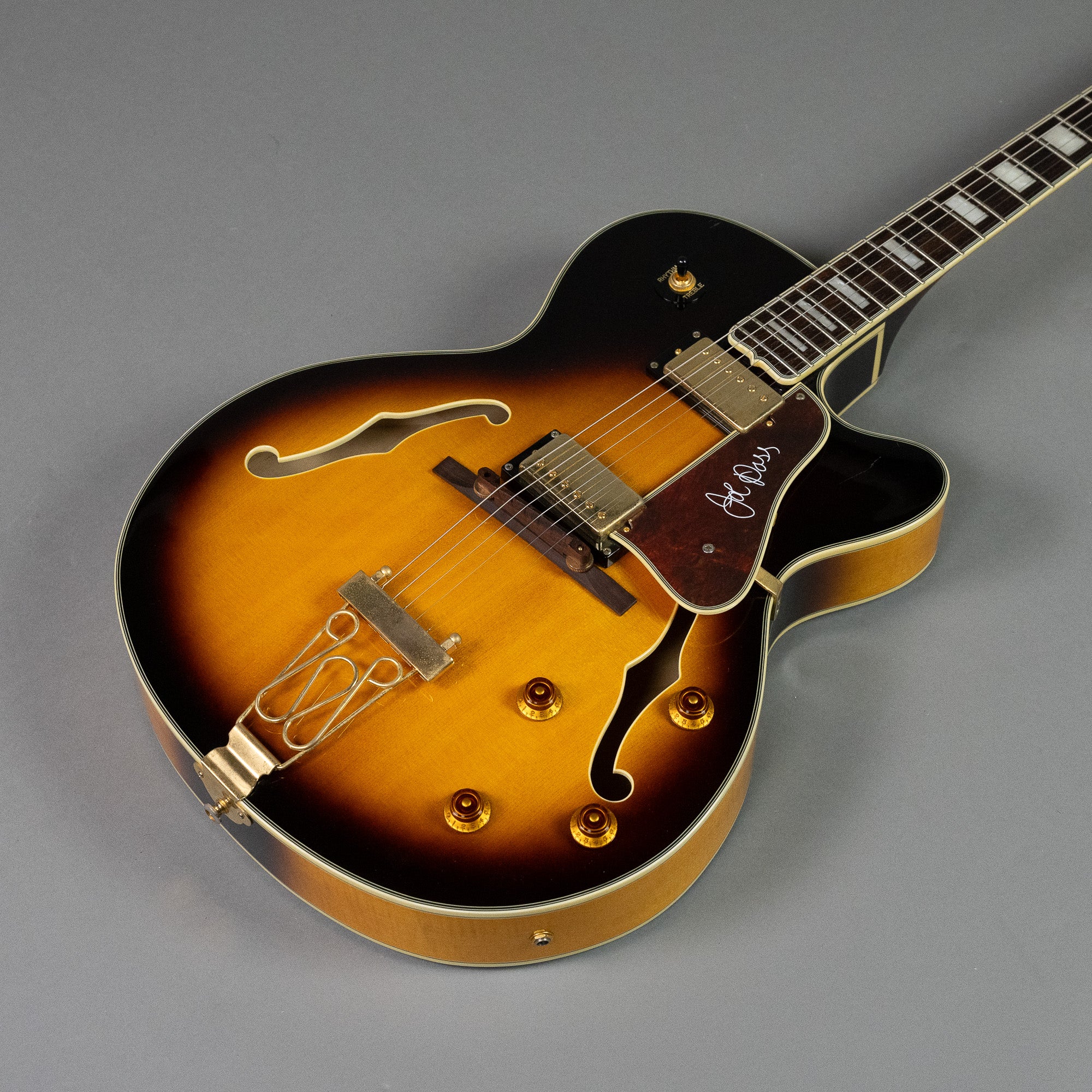 2004 Epiphone Joe Pass Signature Emperor (Korea, Sunburst)