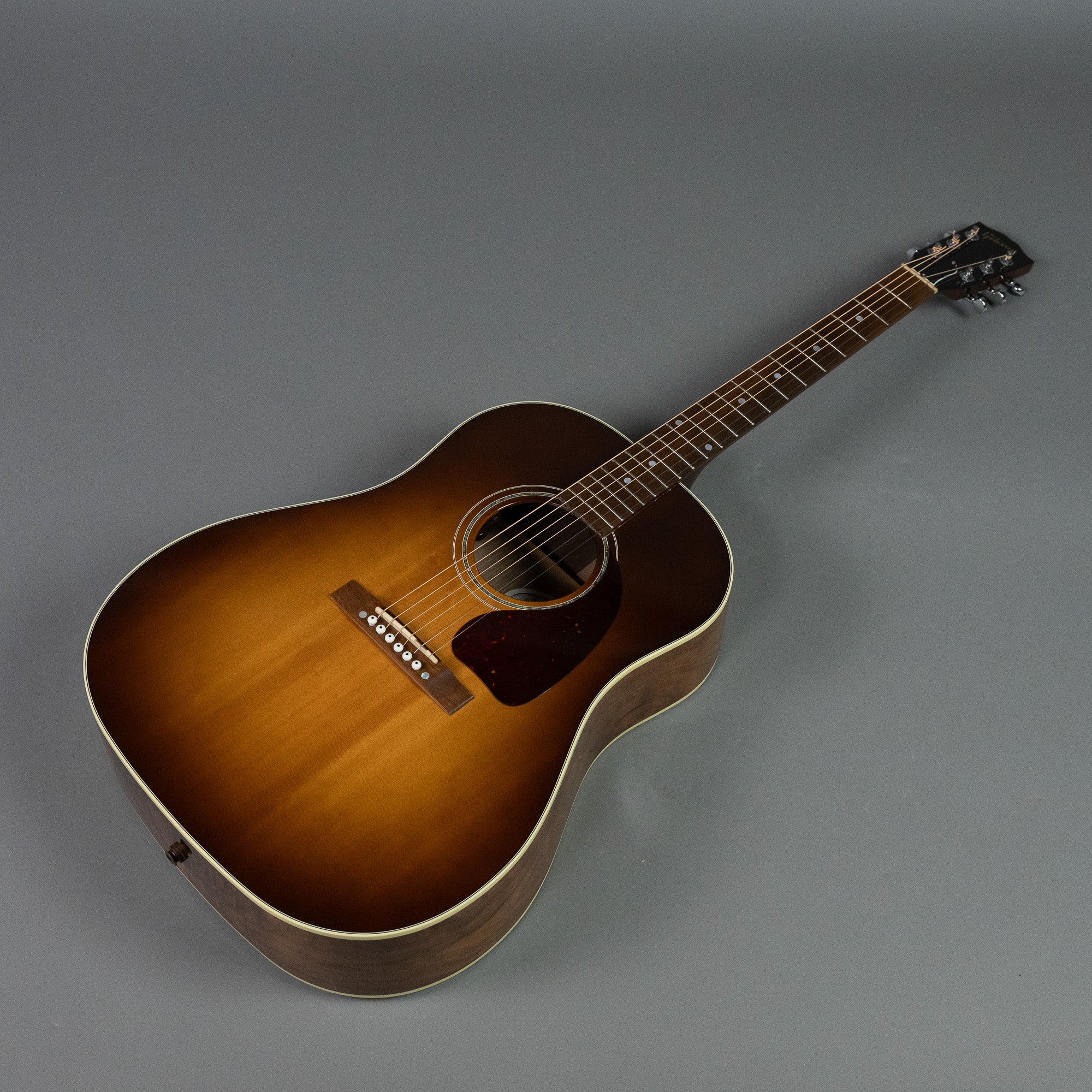 2020 Gibson J-15  Standard (USA, Walnut Burst, OHSC)