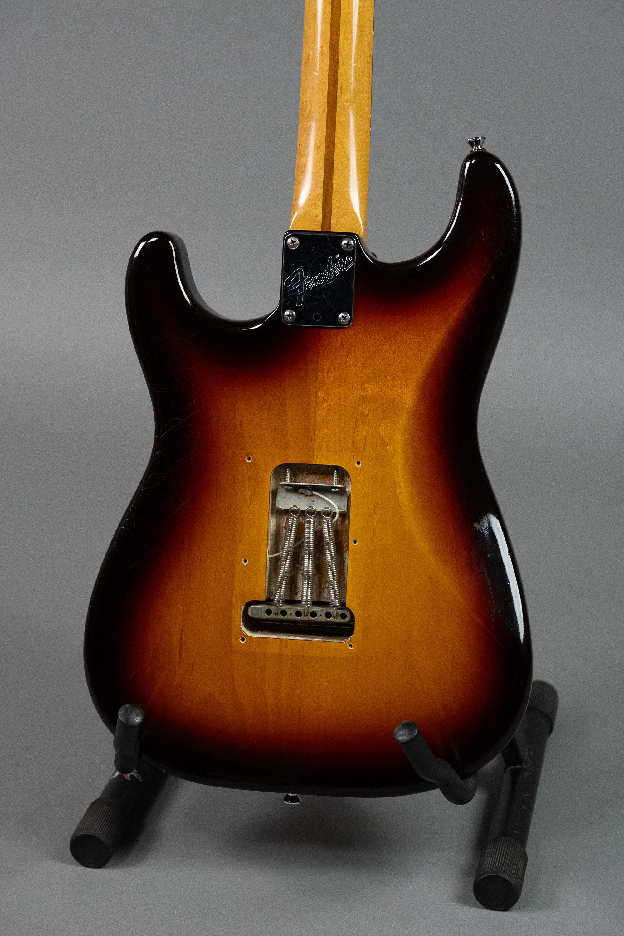 1988 Fender Standard Plus Stratocaster (USA, Sunburst, Fender TSA case)