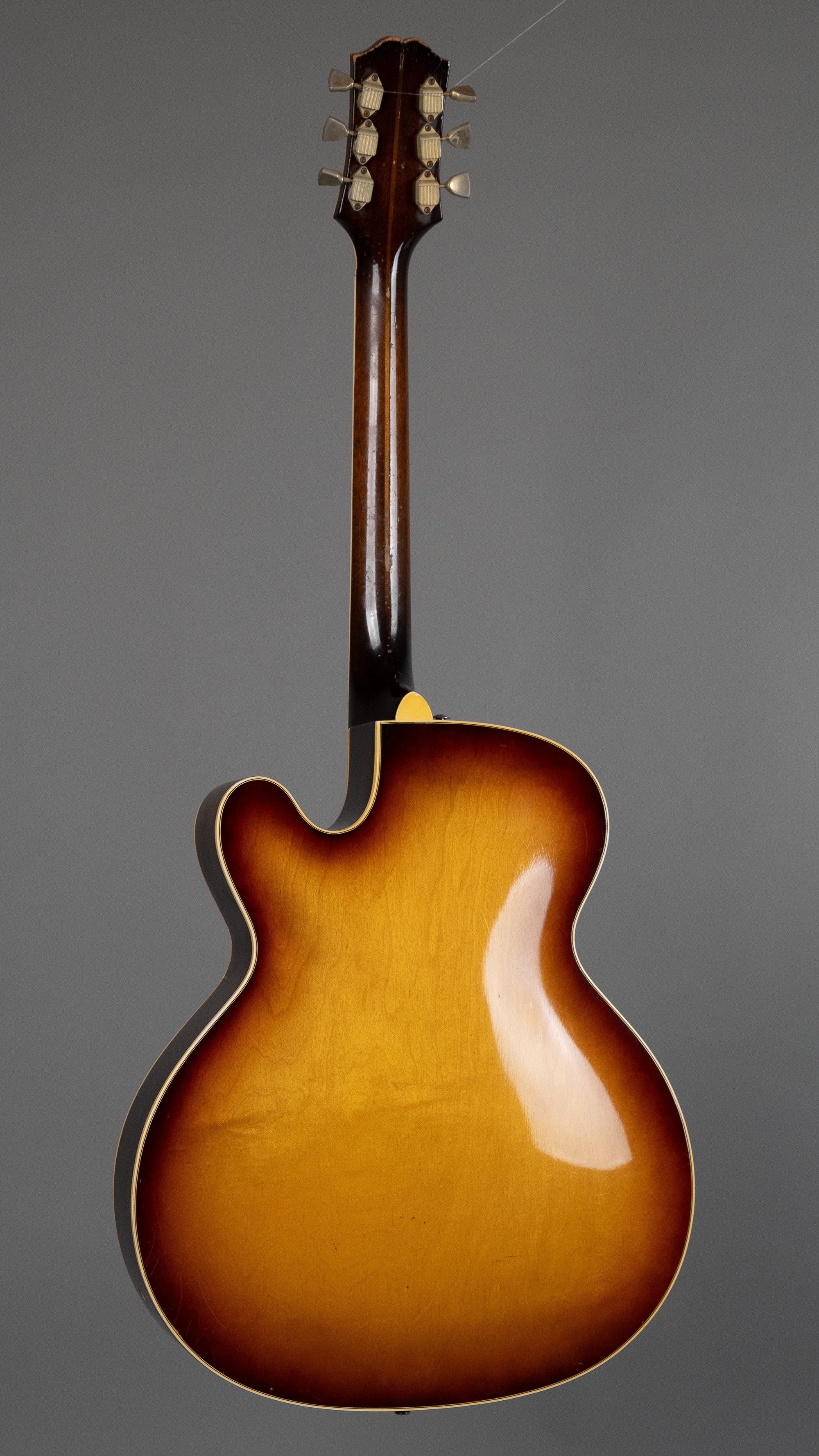 1958 Epiphone Triumph A-412 (USA, Sunburst)