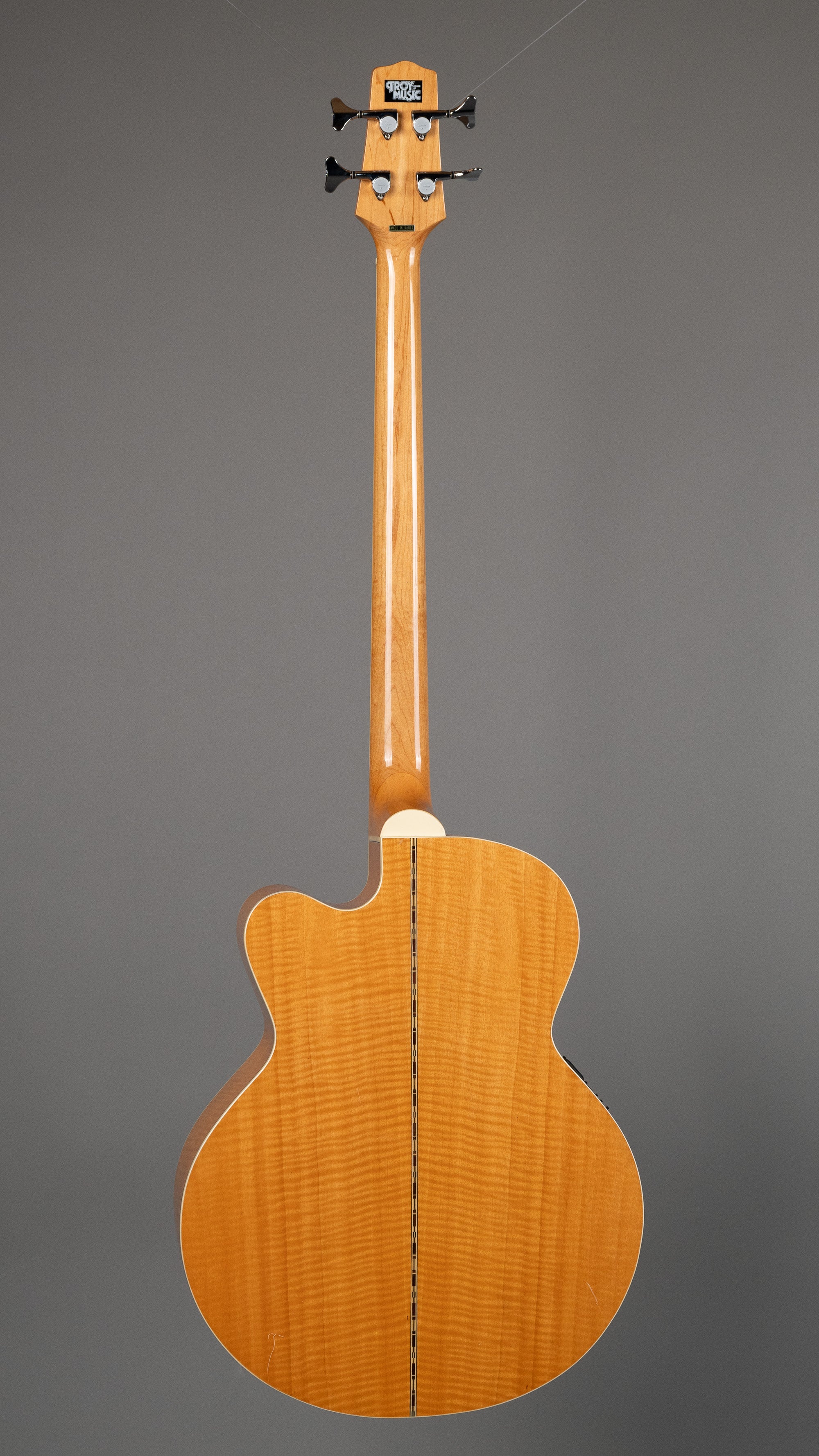 c1991 Eston WB833C/EQ Fretless Acoustic Bass (Korea, Natural)