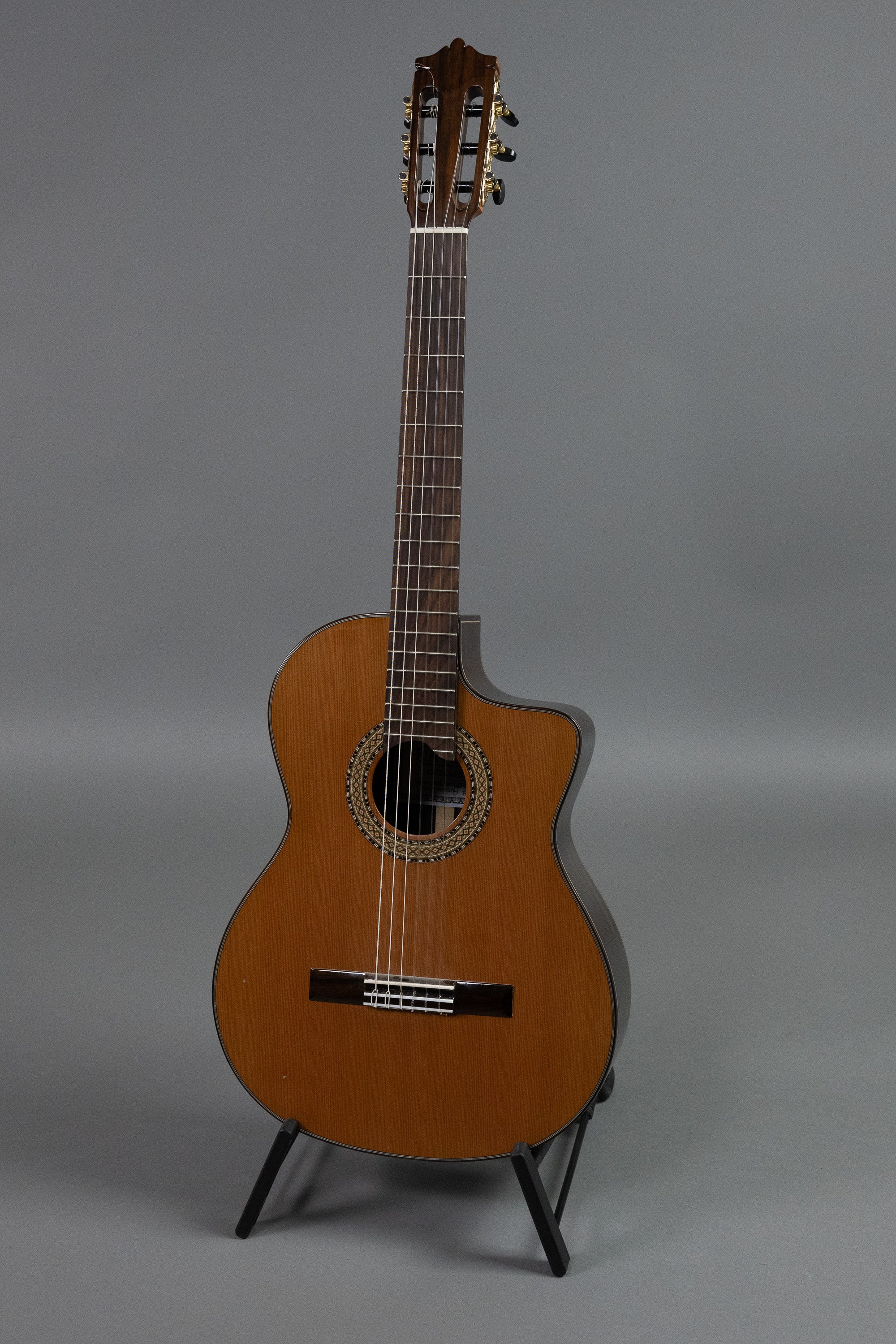 2021 Katoh MCG80CAE Classical Guitar (China, Solid Cedar Top, Cutaway & Pickup)