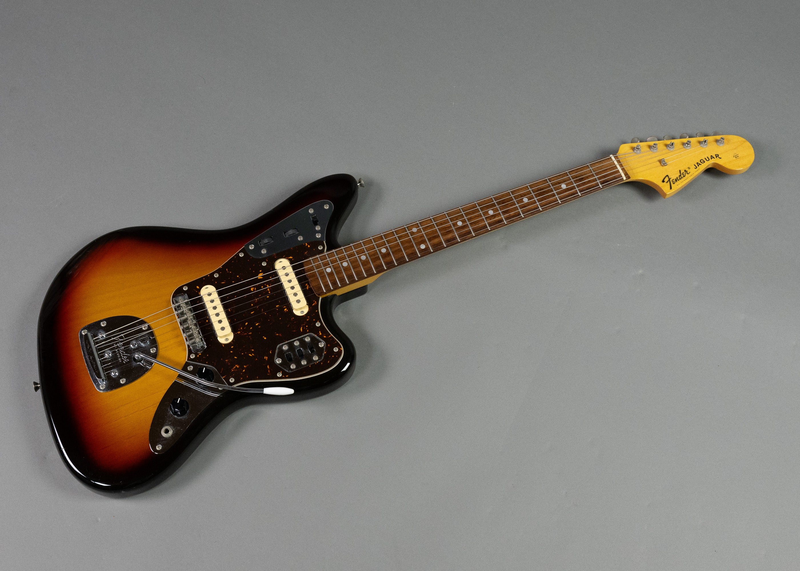 2013 Fender '62 Re-Issue Jaguar (Japan, Sunburst)