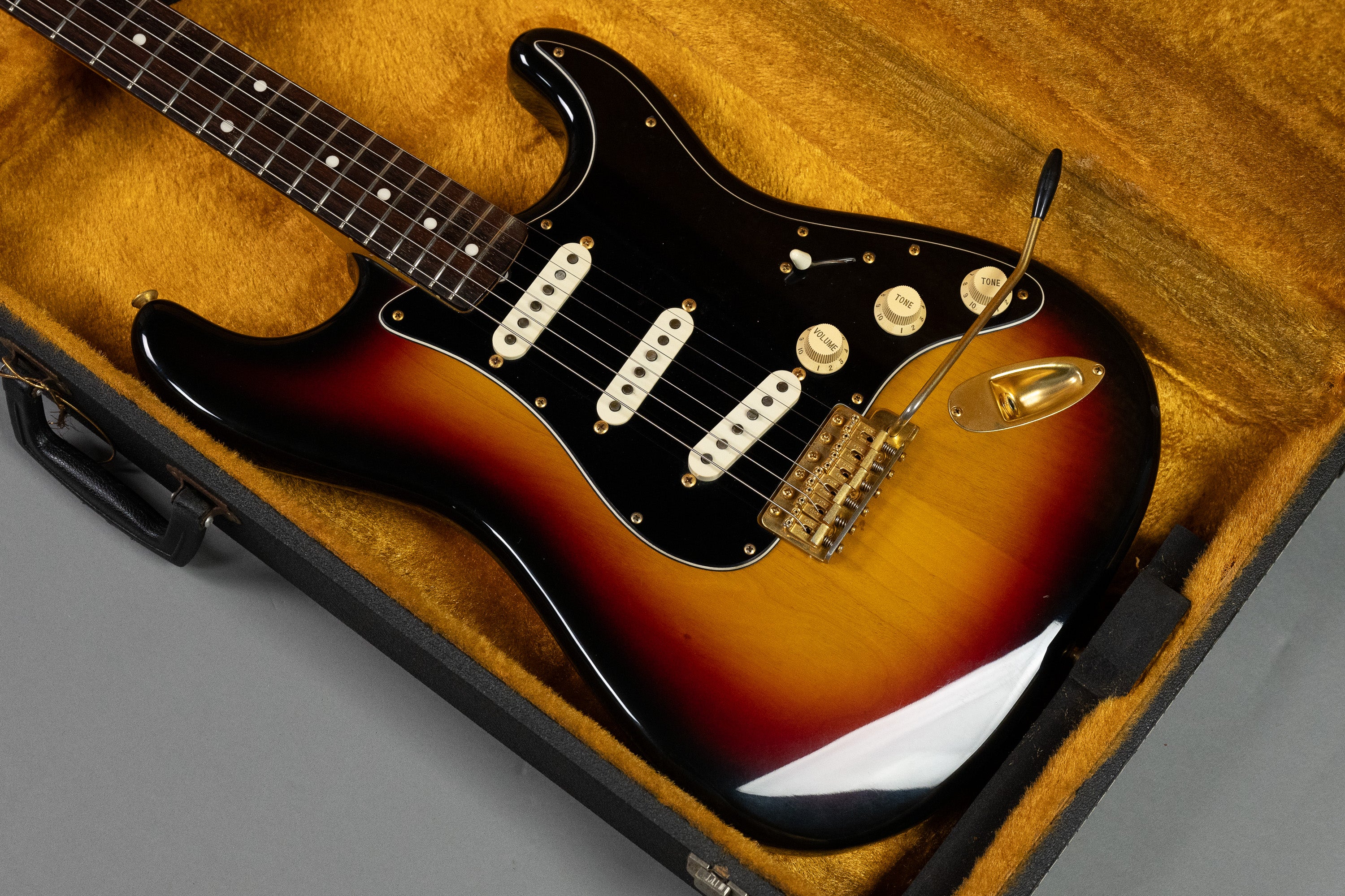 1994 Fender ST62G-80TX '62 Re-issue Stratocaster (Japan, Sunburst, HSC)