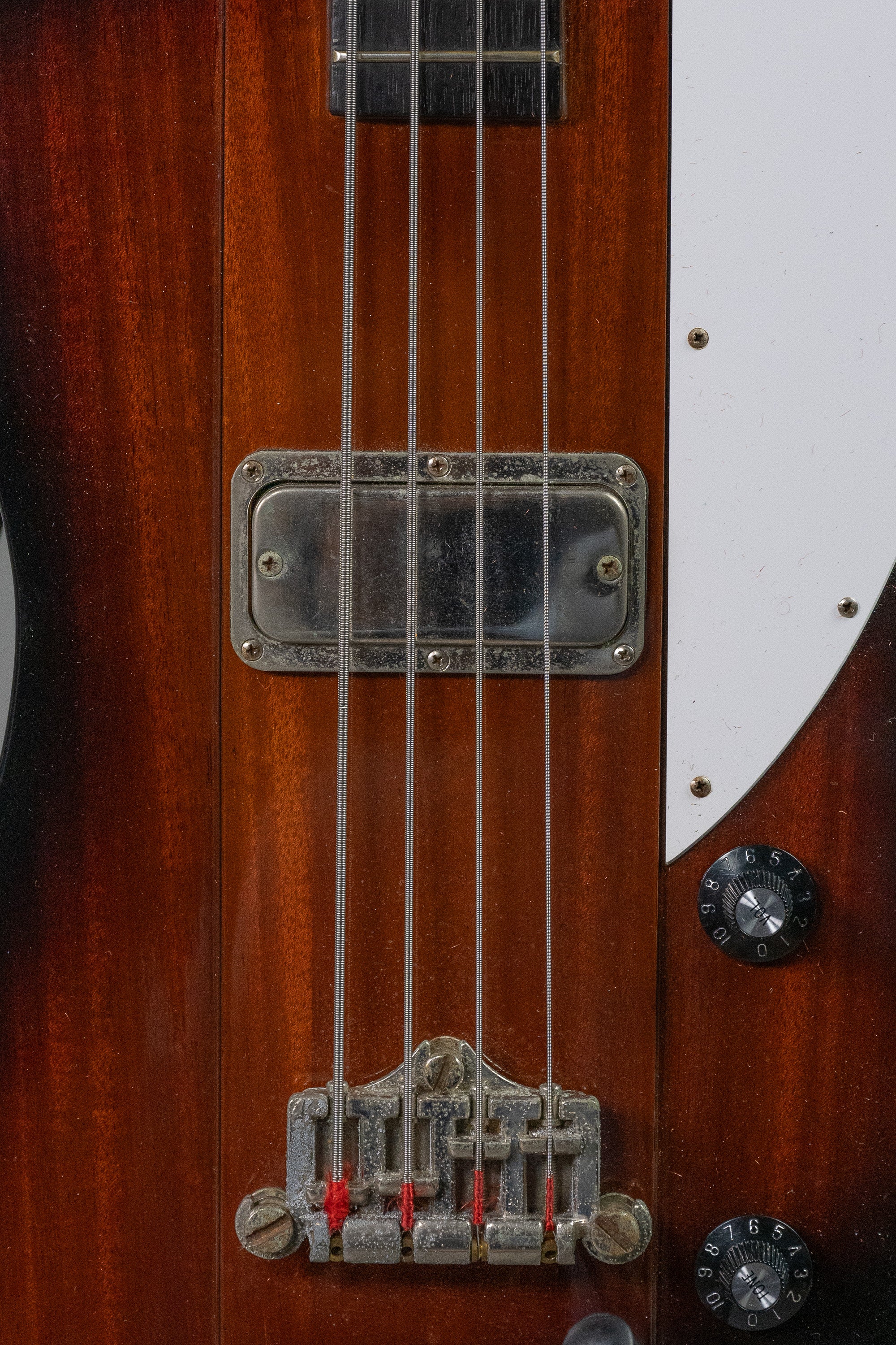 1979 Greco TB-900 Thunderbird Bass (Japan, Sunburst, OHSC)