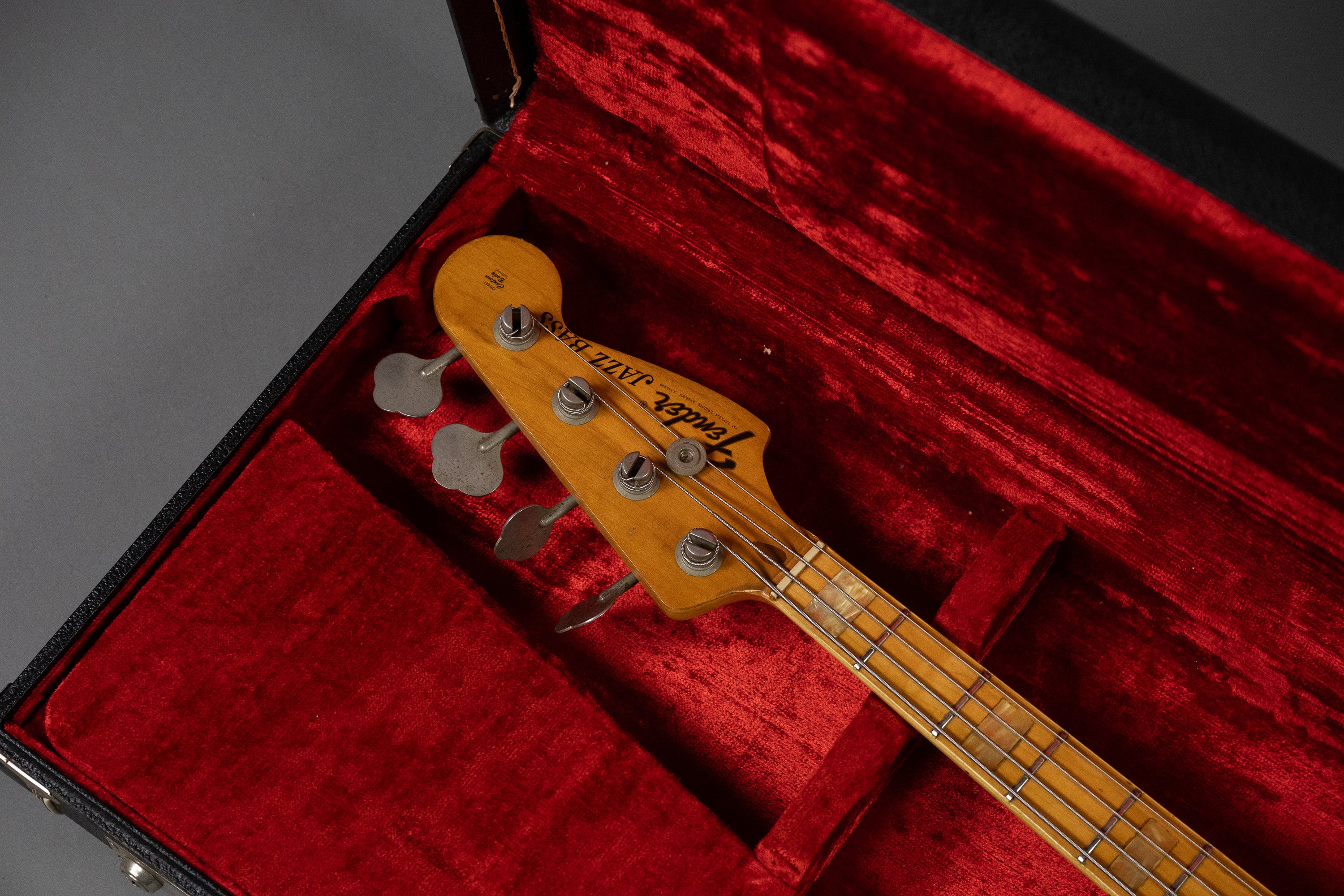 1973 Fender Jazz Bass (USA, Natural, HSC)