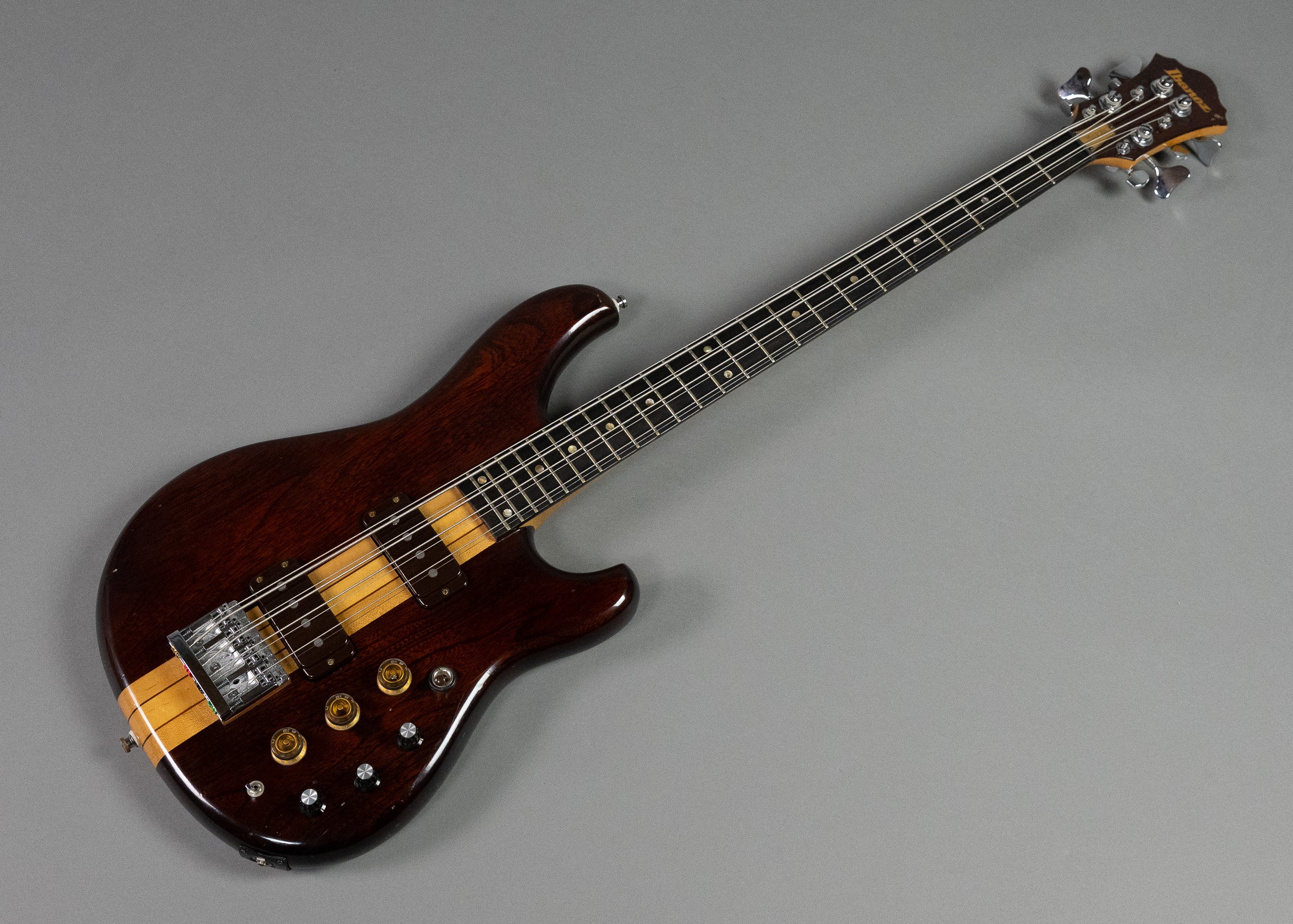 1980 Ibanez Musician MC924 Bass 8 String (Japan, Walnut, Gig Bag)