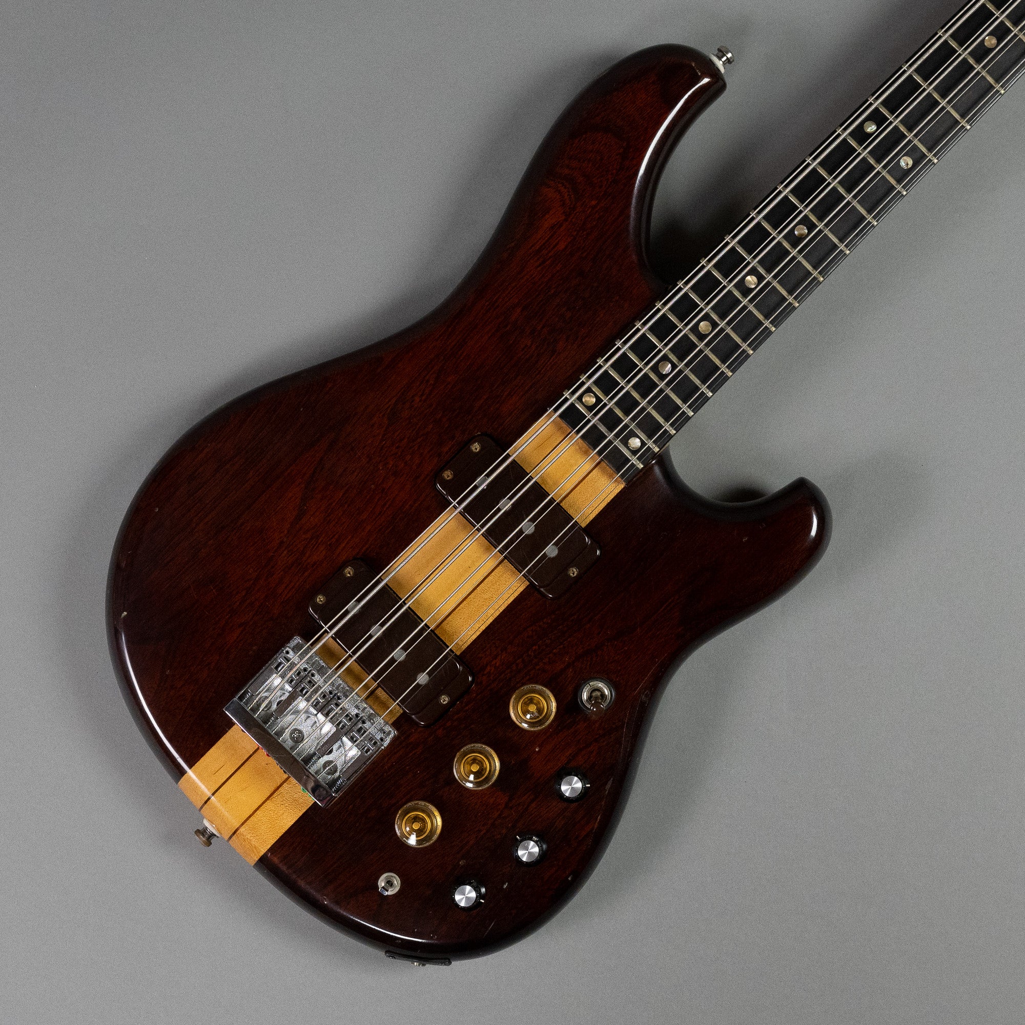 1980 Ibanez Musician MC924 Bass 8 String (Japan, Walnut, Gig Bag)