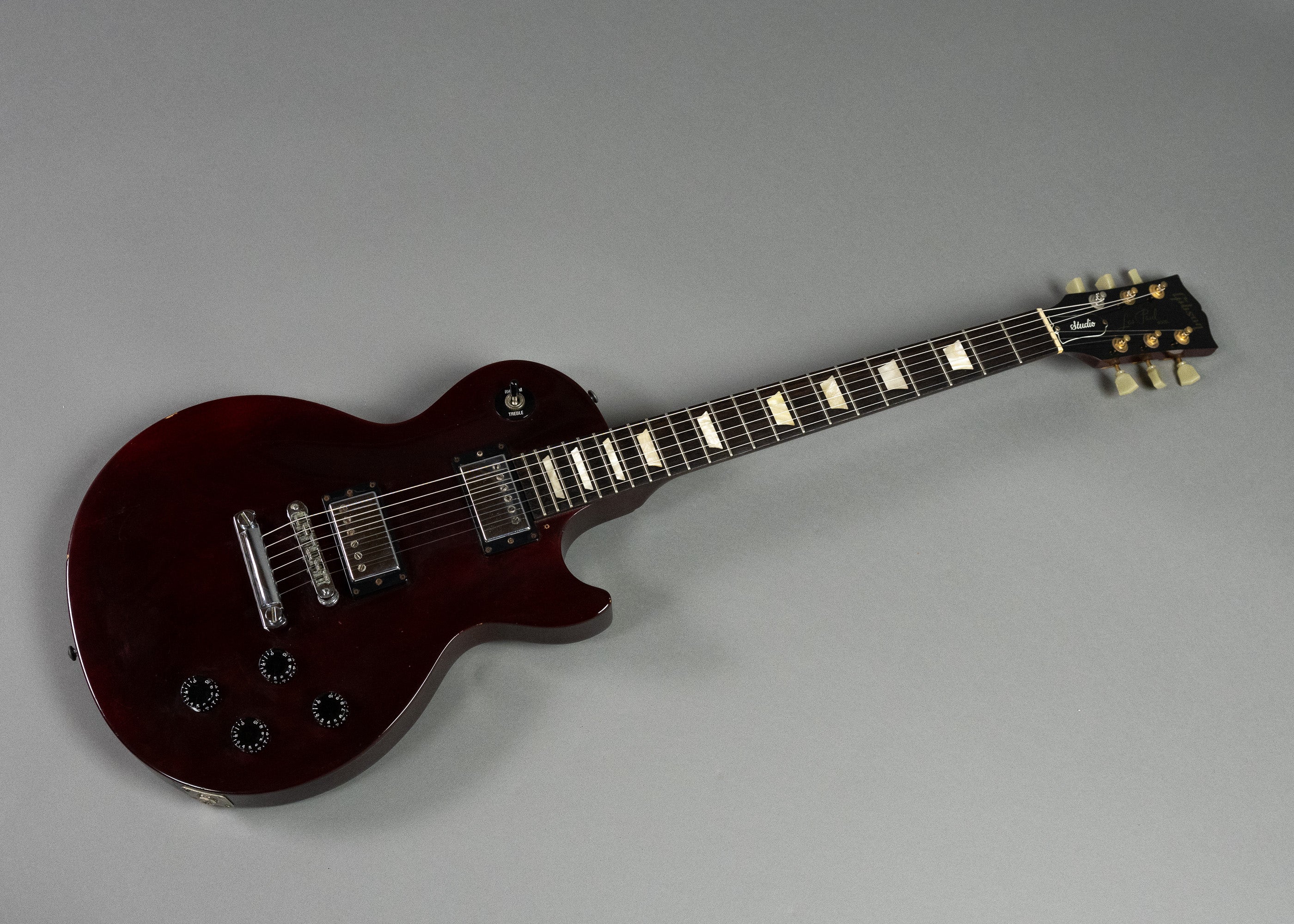 2005 Gibson Les Paul Studio (USA, Wine Red, HSC)