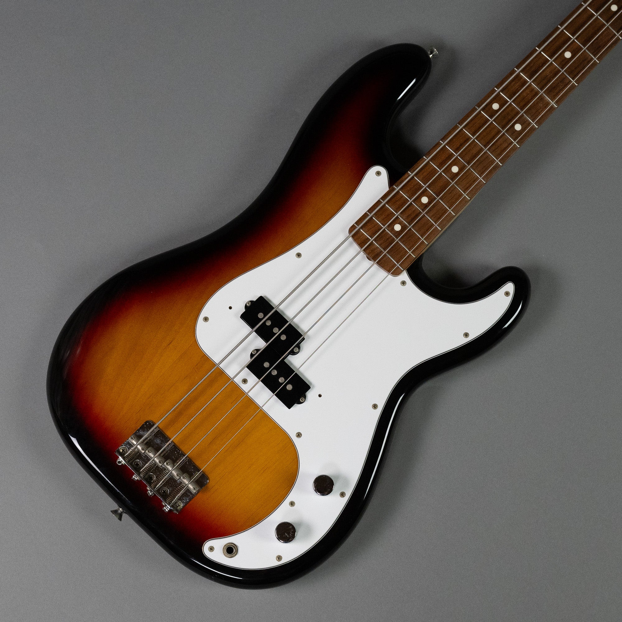 1995 Fender Precision Bass (Japan, Sunburst, Gig Bag)