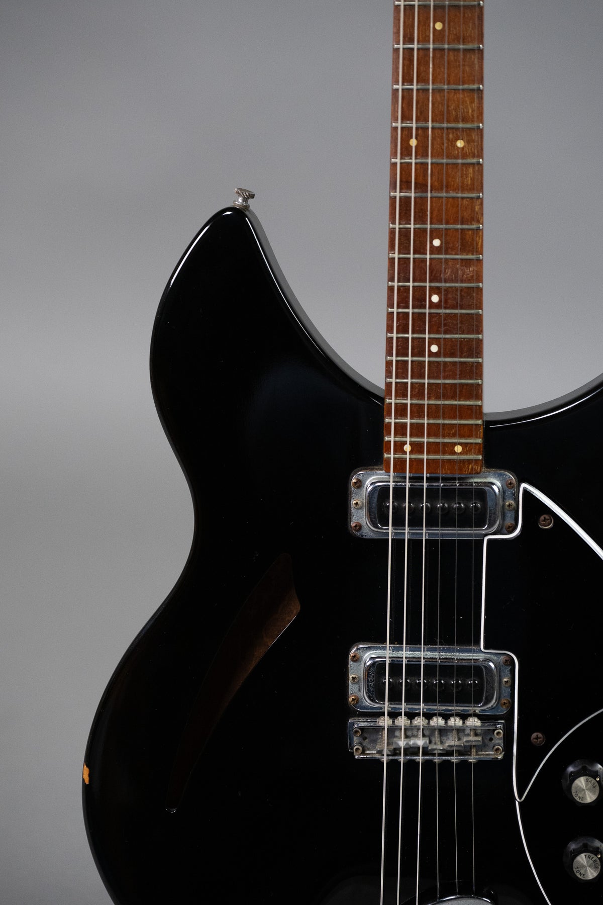 1982 Rickenbacker 330 (USA, Jetglo, OHSC)