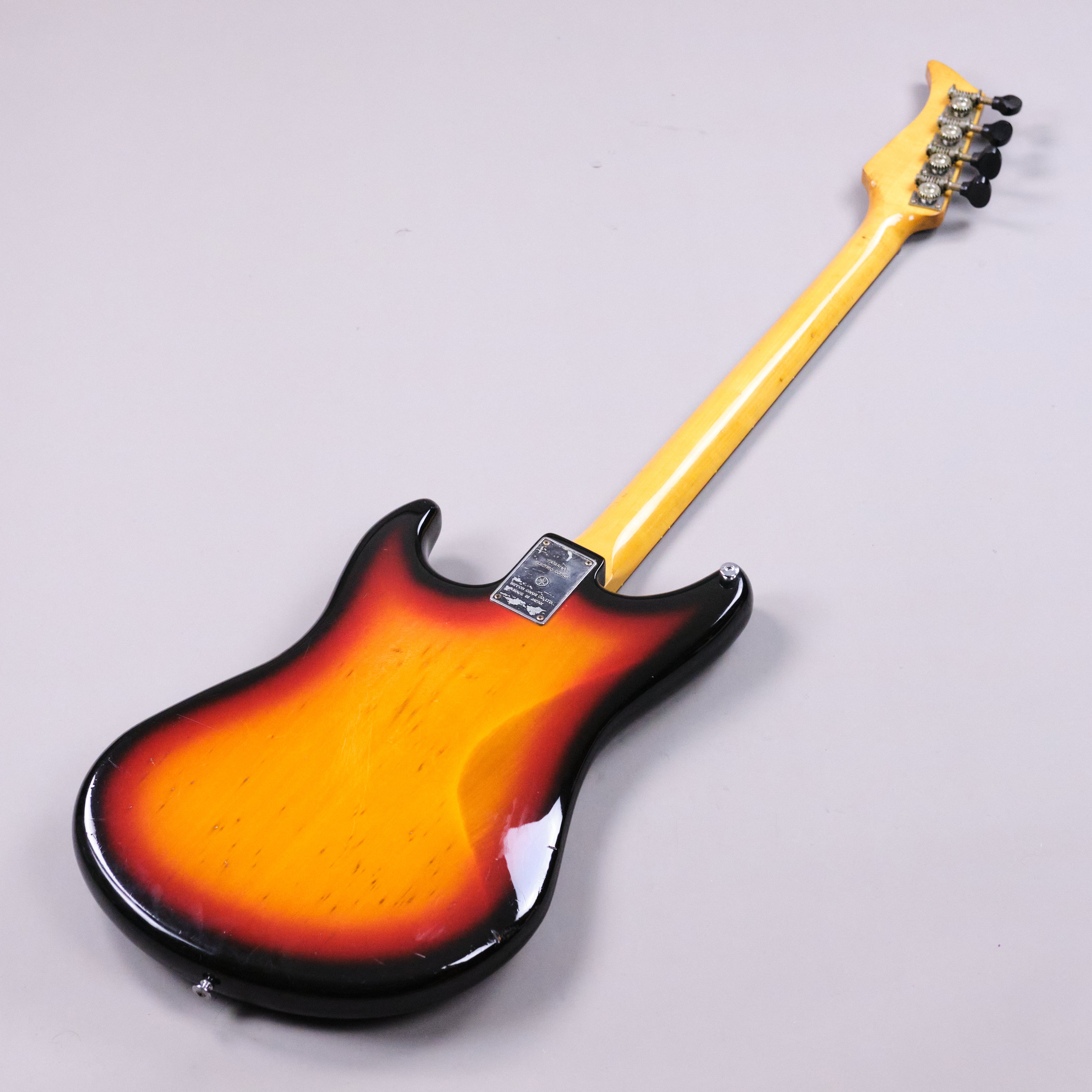 1966 Yamaha SB-2 Bass (Japan, Sunburst) 1966 Yamaha SB-2 Bass (Japan, Sunburst)