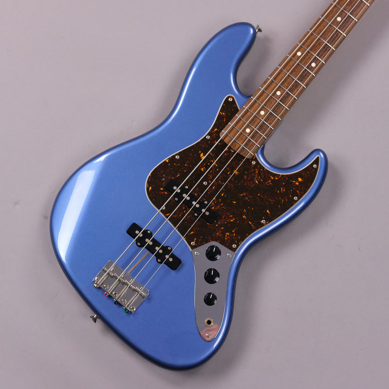 2014 Fender Jazz Bass Ice Blue Metallic (Japan)