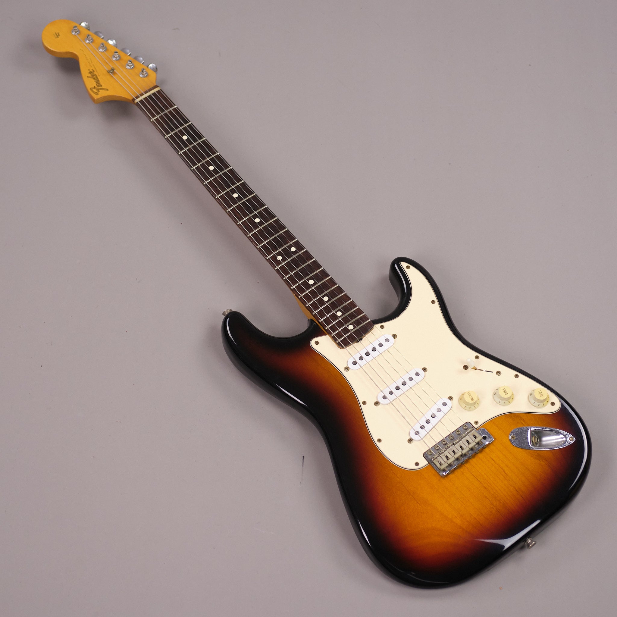 1998 Fender Jimi Hendrix Voodoo Stratocaster (USA, Sunburst, OHSC)