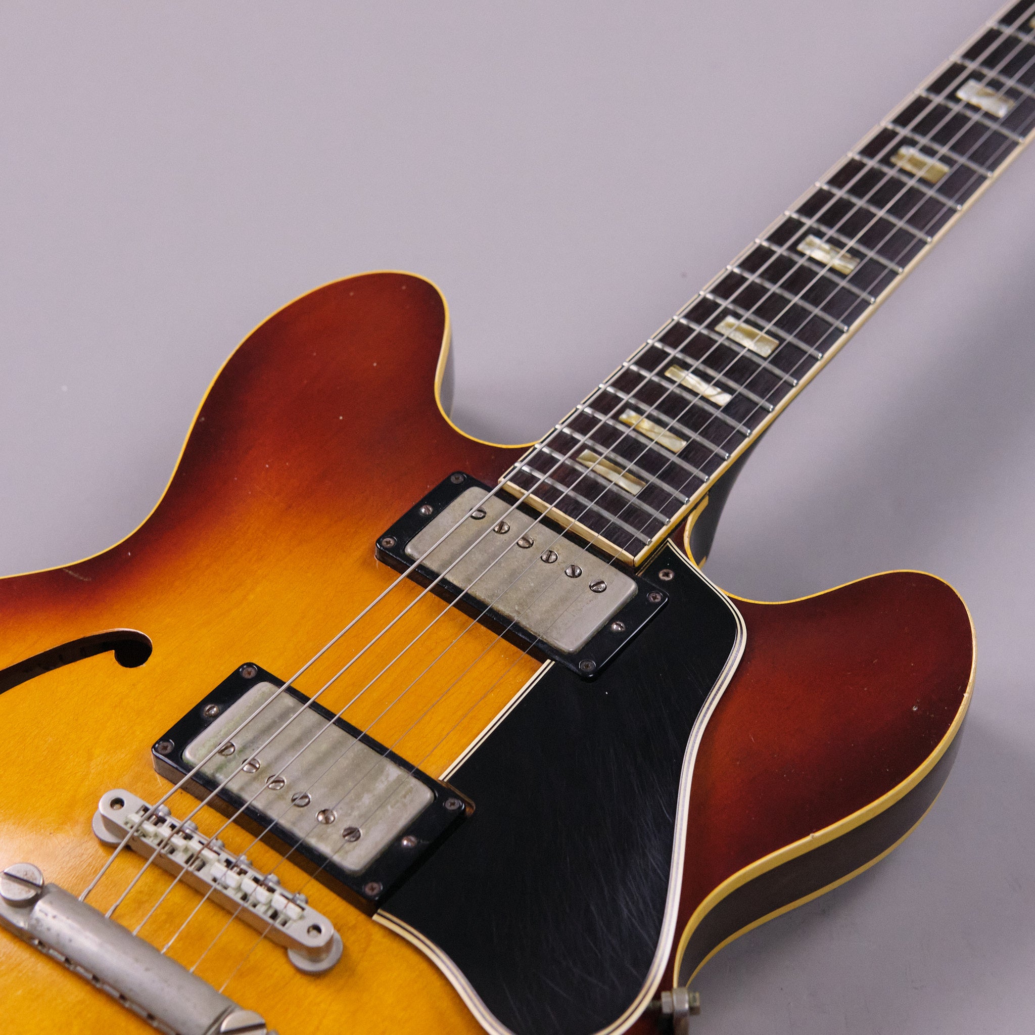 1965 Gibson ES-335 Sunburst (USA, HSC)