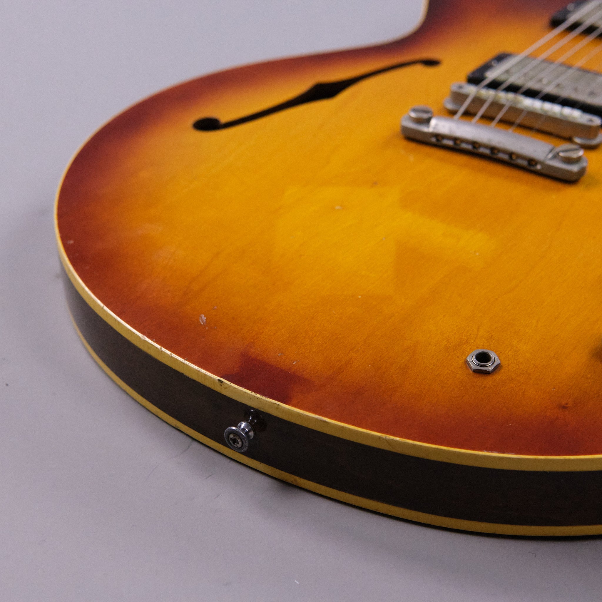 1965 Gibson ES-335 Sunburst (USA, HSC)