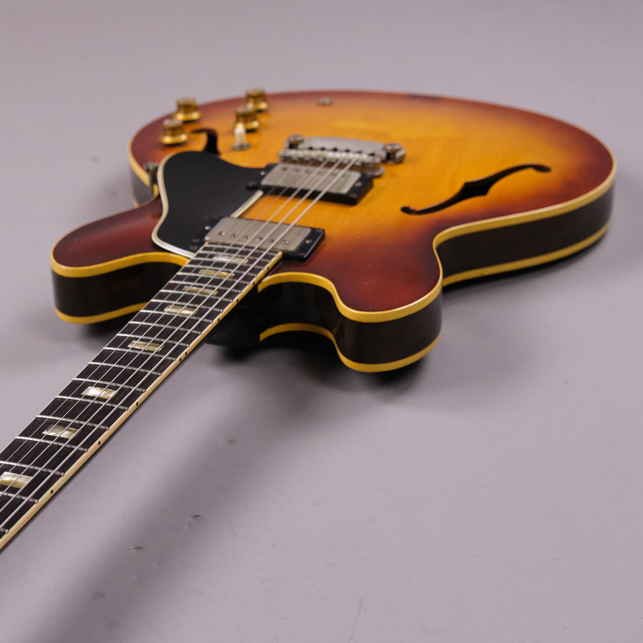 1965 Gibson ES-335 Sunburst (USA, HSC)