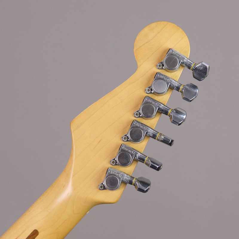 1994 Fender Stratocaster Standard (Japan, Black)