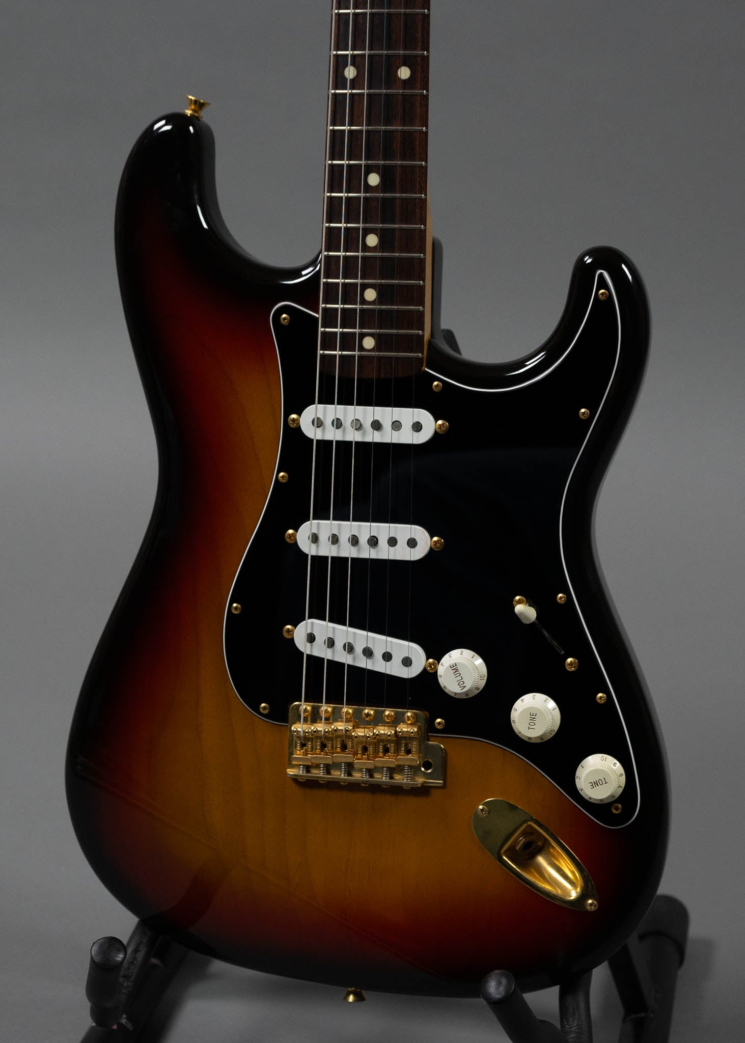 ギター FENDER JAPAN STRATOCASTER 1997 1997 Fender Japan '67 Stratocaster CIJ -- Natural Ash Body