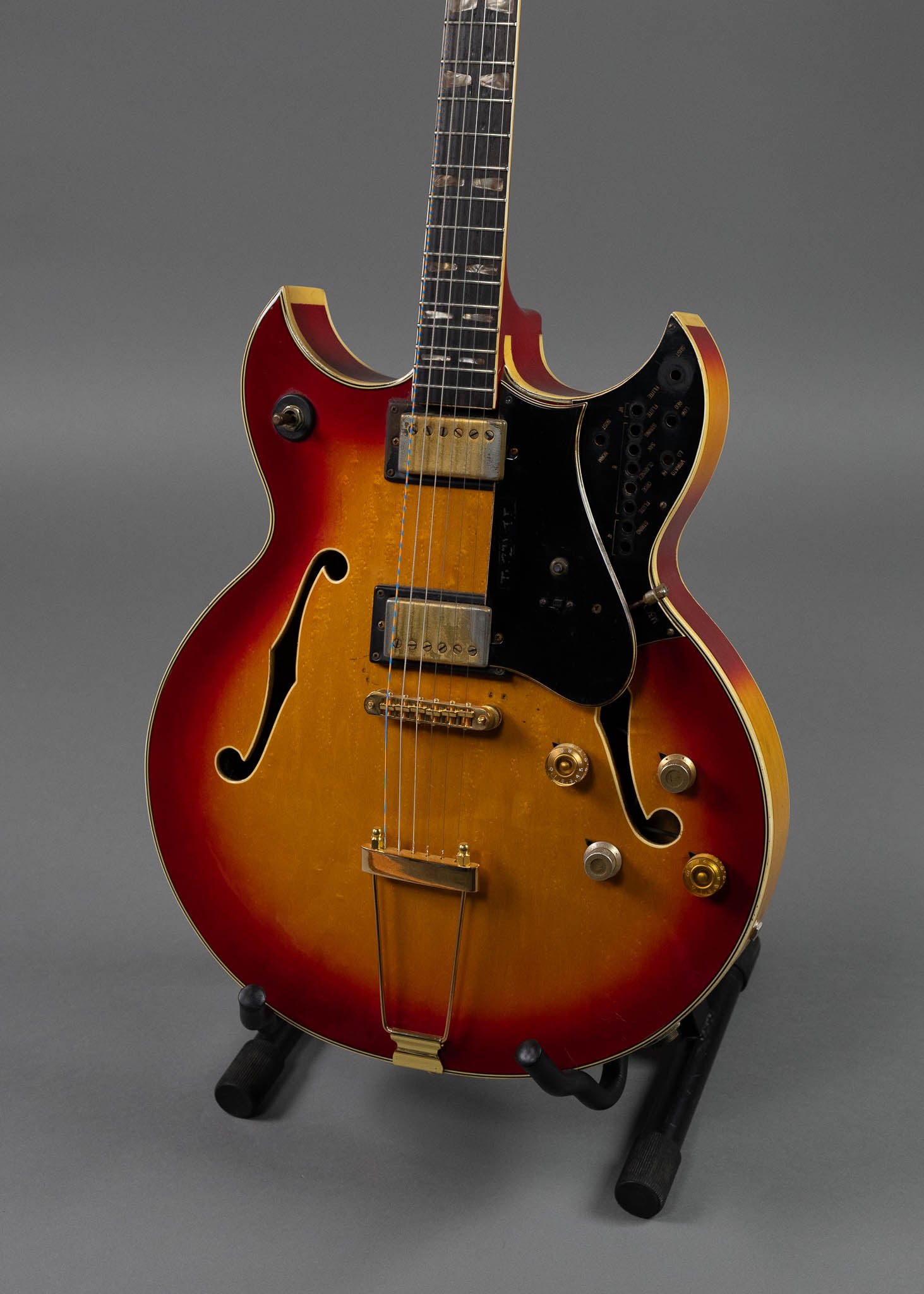 1969 MCI M300 Guitorgan [Ventura V1400 ] Barney Kessel (Japan, Cherryburst )