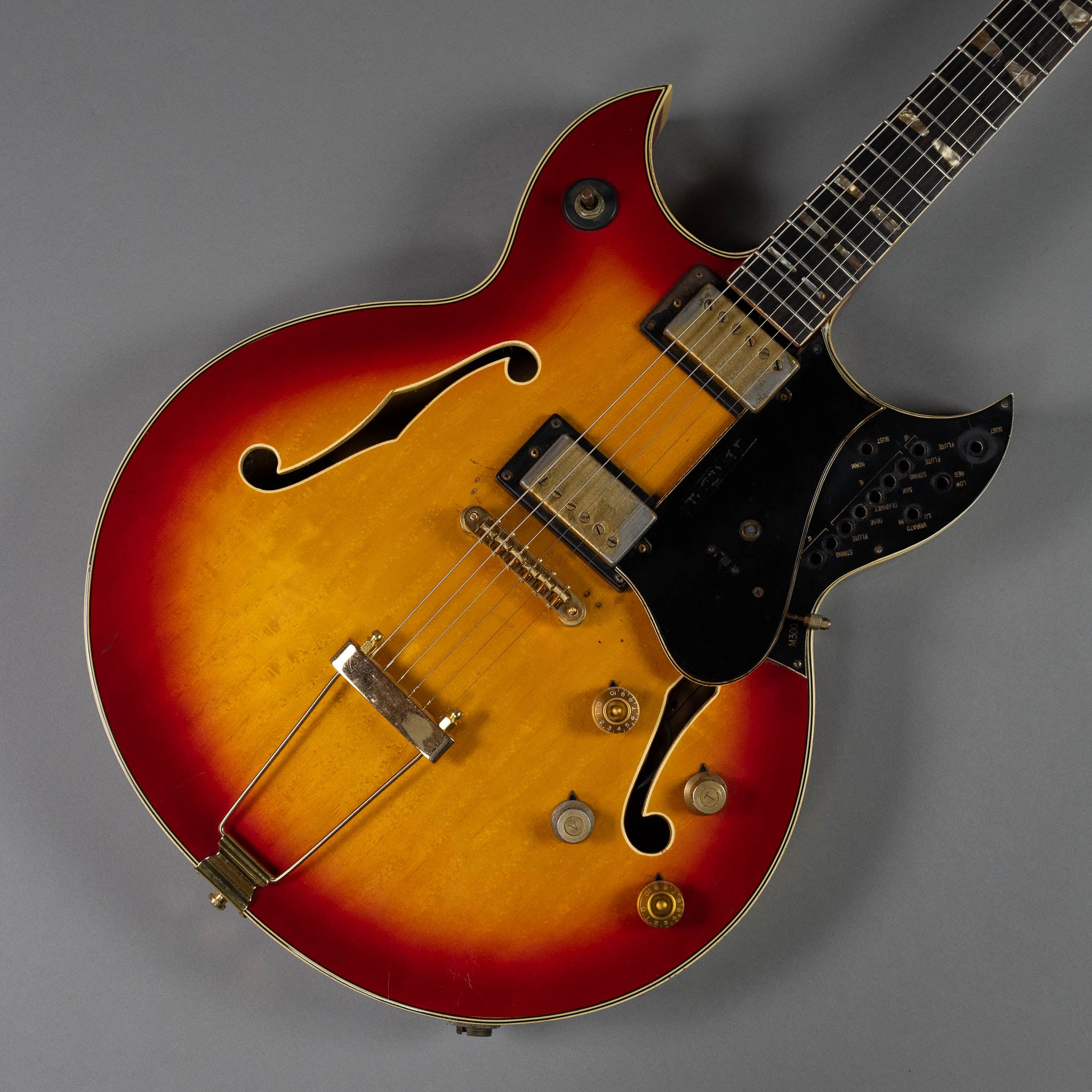 1969 MCI M300 Guitorgan [Ventura V1400 ] Barney Kessel (Japan, Cherryburst )