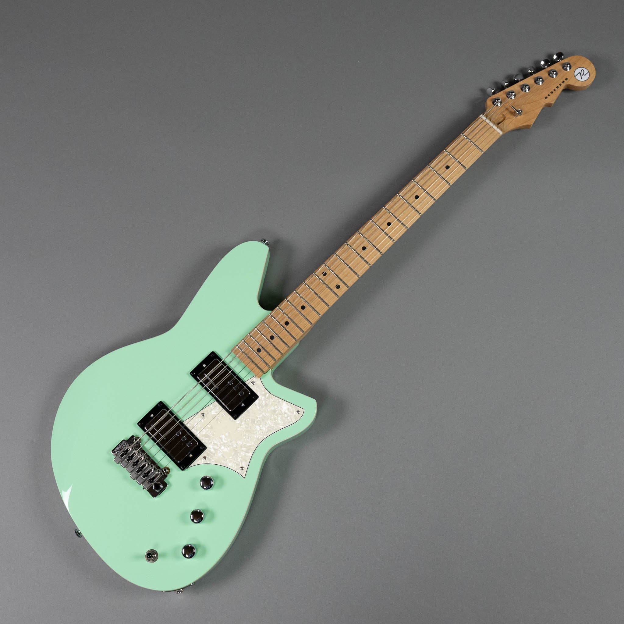 c2023 Reverend Descent W Baritone Electric (Korea, Sea Foam Green)