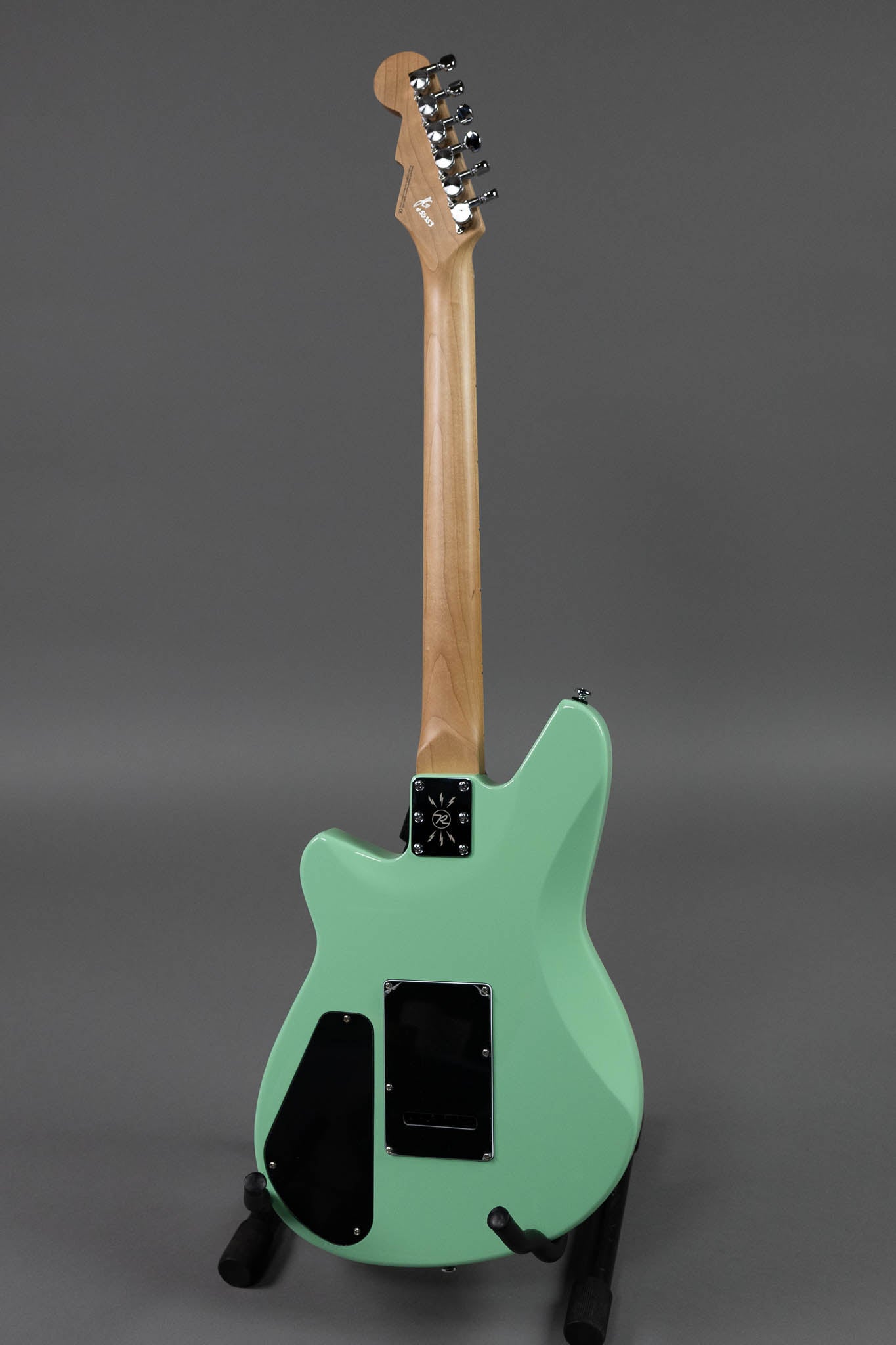 c2023 Reverend Descent W Baritone Electric (Korea, Sea Foam Green)