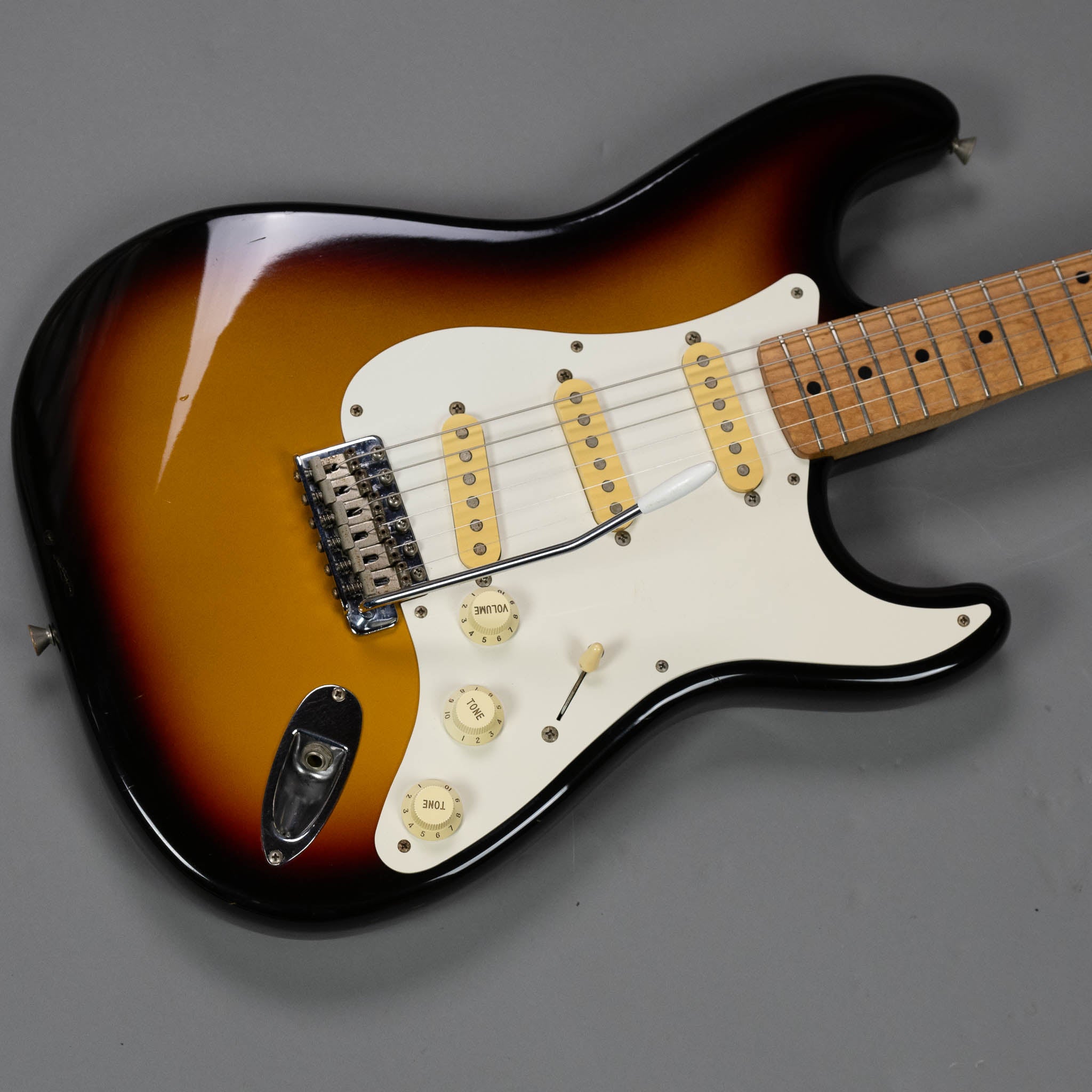 1992 Squier 'Silver Series' Stratocaster (Japan, Sunburst, Gig Bag)