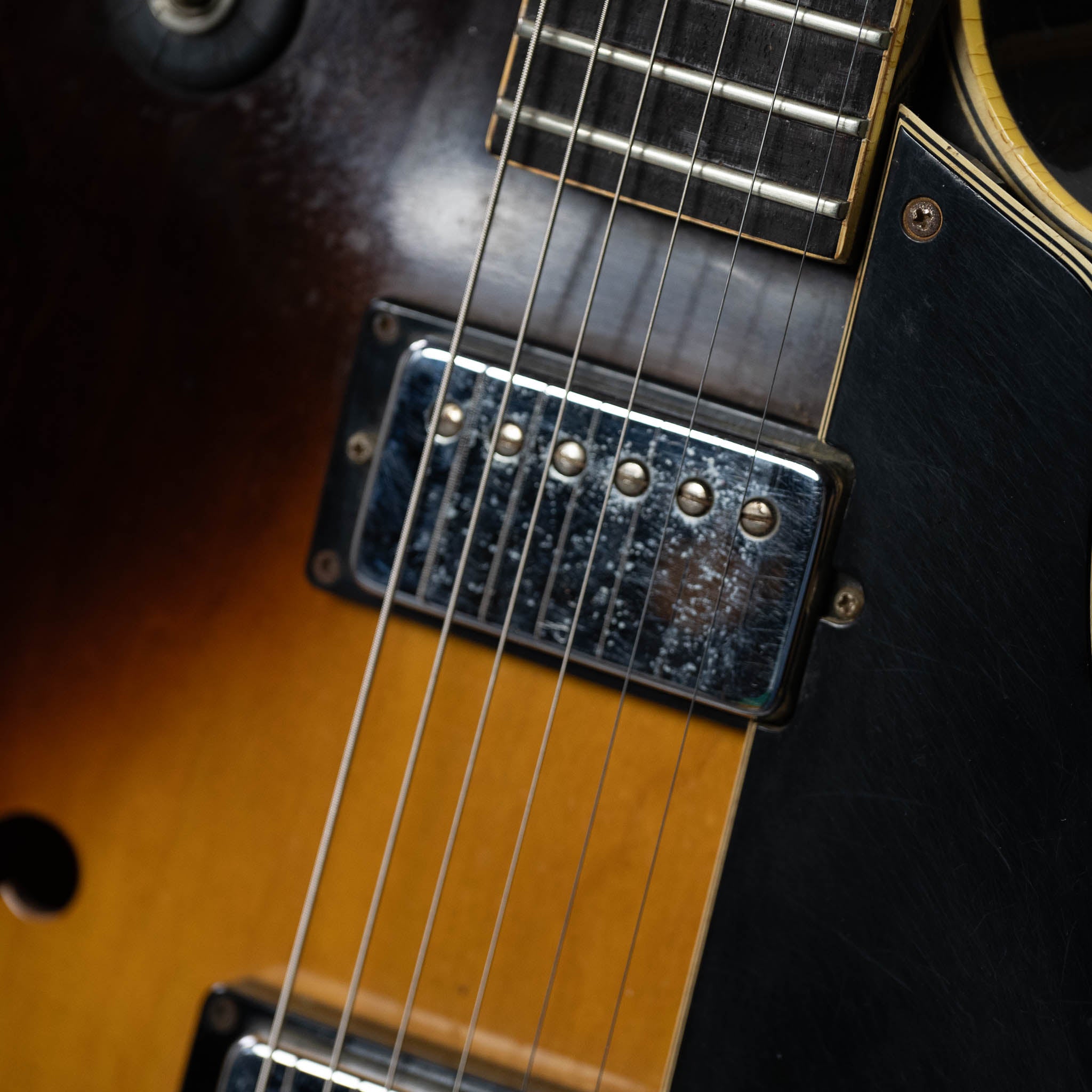 1975 Gibson ES-175D (USA, Sunburst, OHSC)