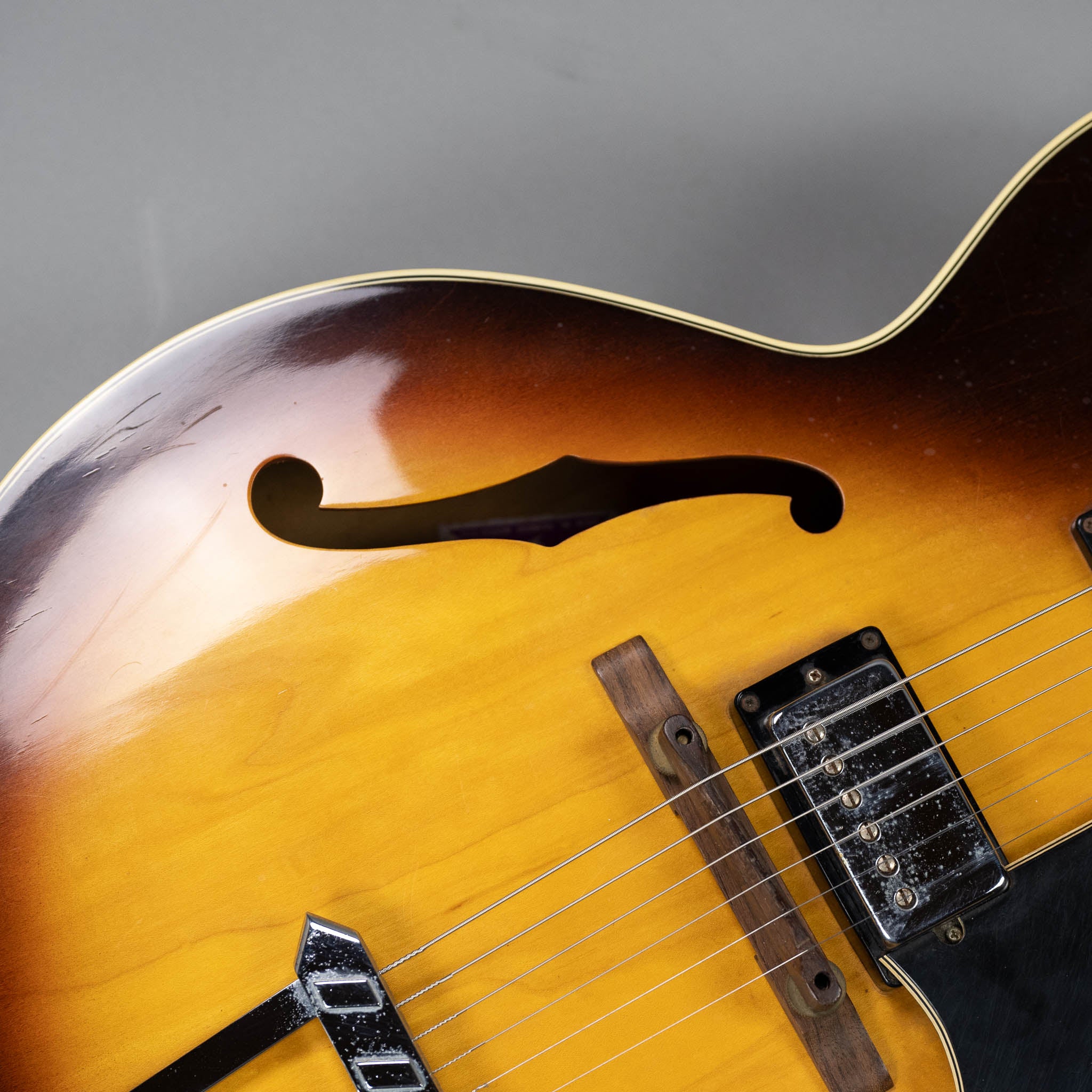 1975 Gibson ES-175D (USA, Sunburst, OHSC)