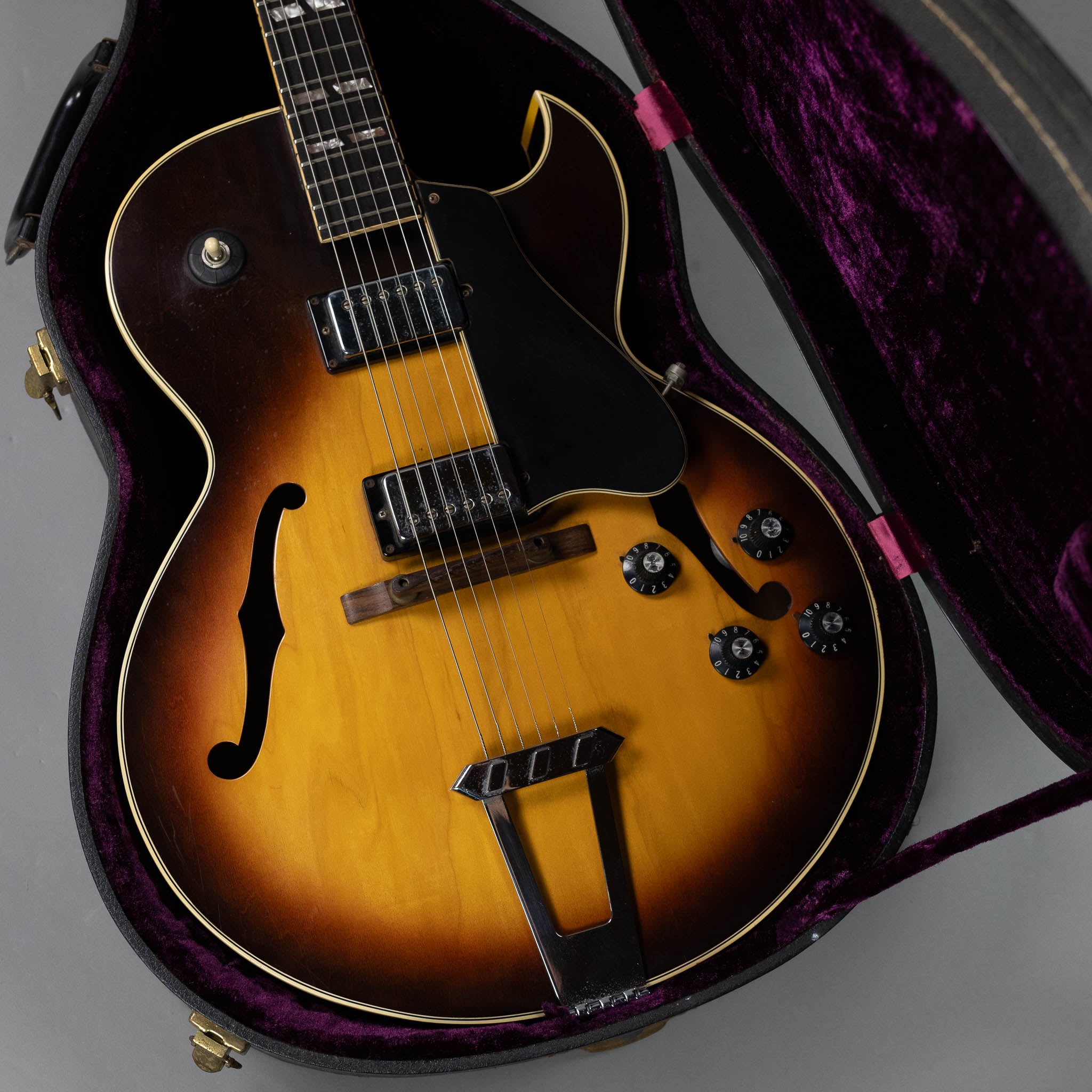 1975 Gibson ES-175D (USA, Sunburst, OHSC)