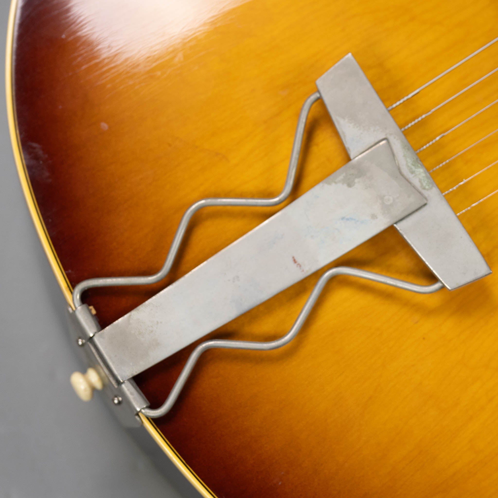 1965 Gibson ES-175D (Wide Nut, USA, Sunburst, OHSC)