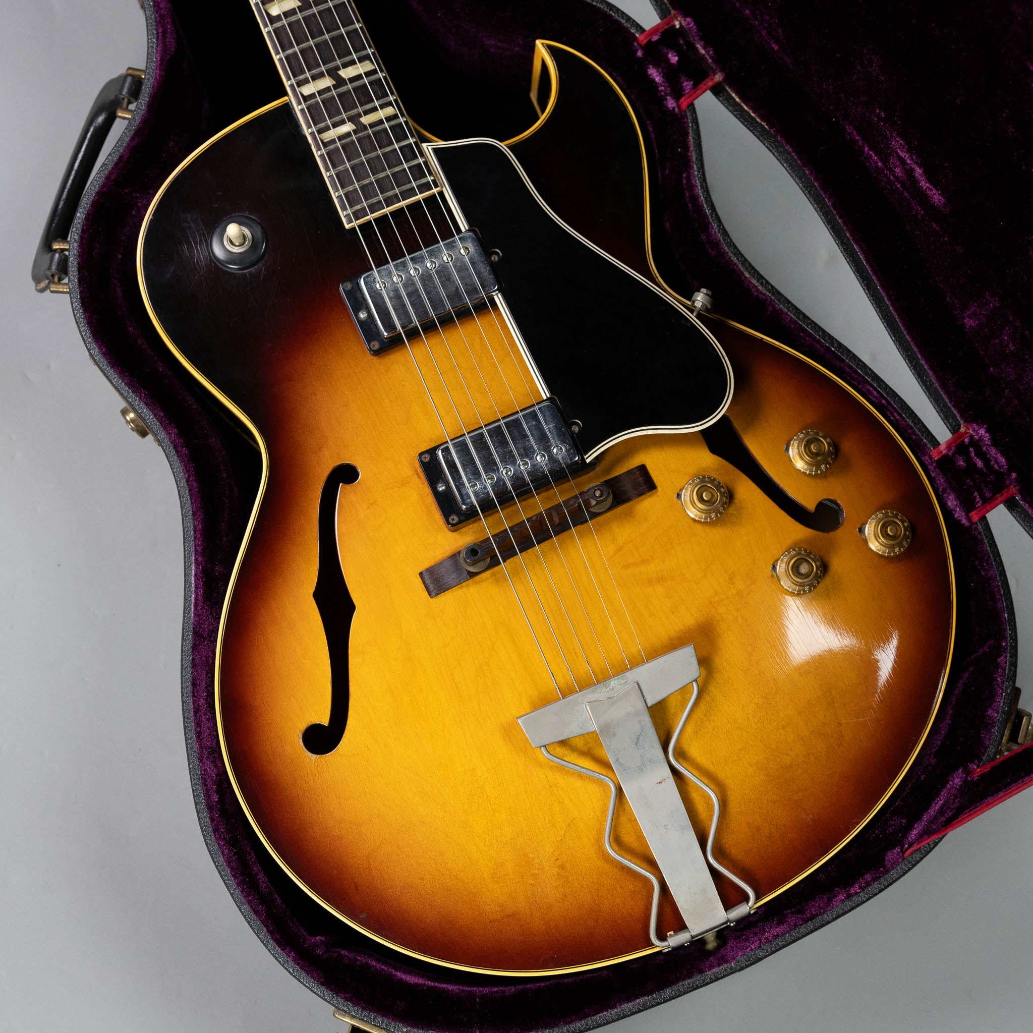 1965 Gibson ES-175D (Wide Nut, USA, Sunburst, OHSC)