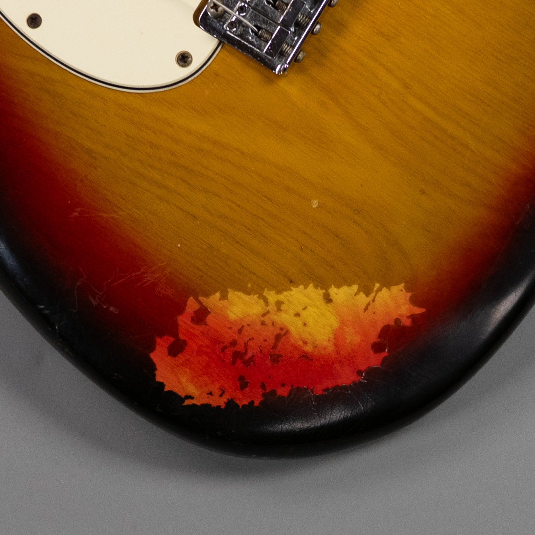 1975 Fender Stratocaster (USA, Sunburst, HSC)