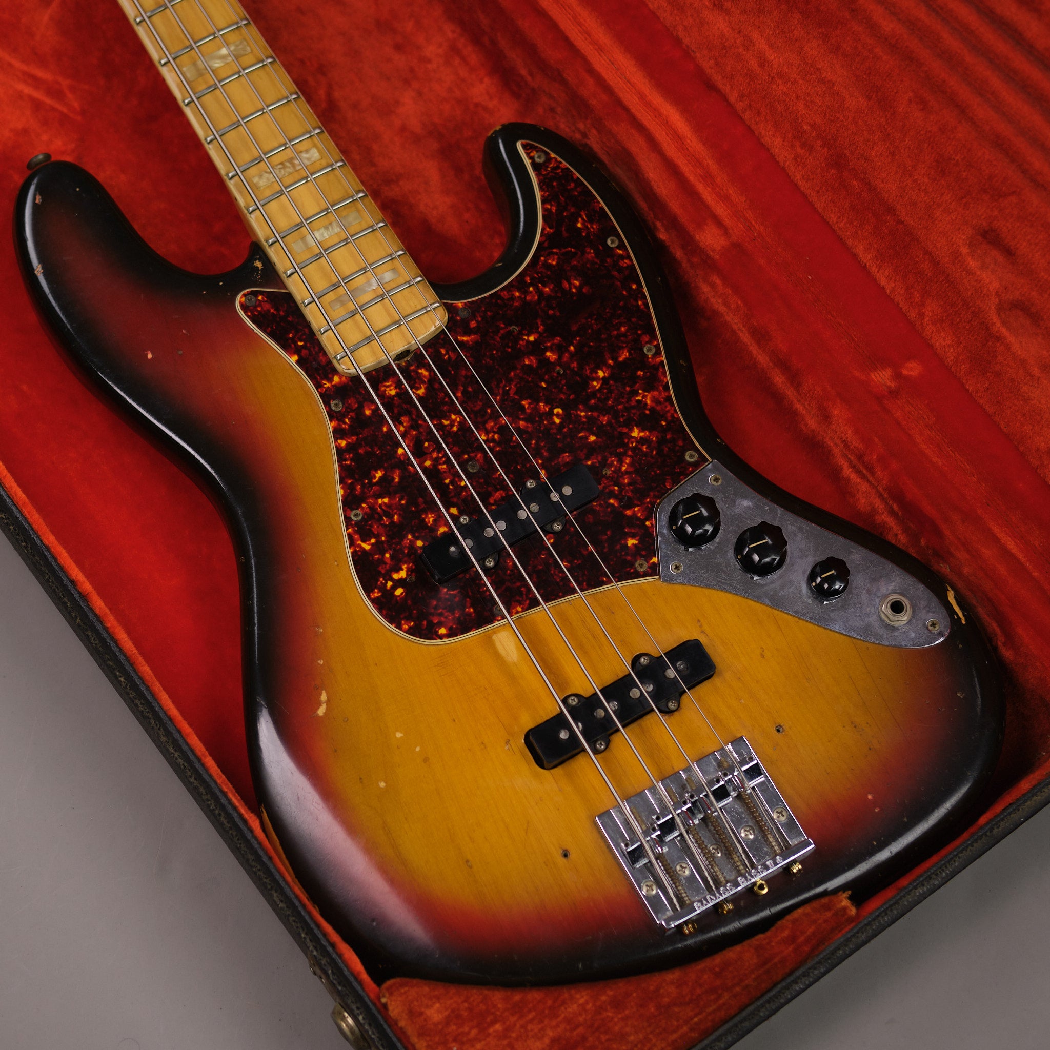 1973 Fender Jazz Bass (USA, Sunburst, OHSC)