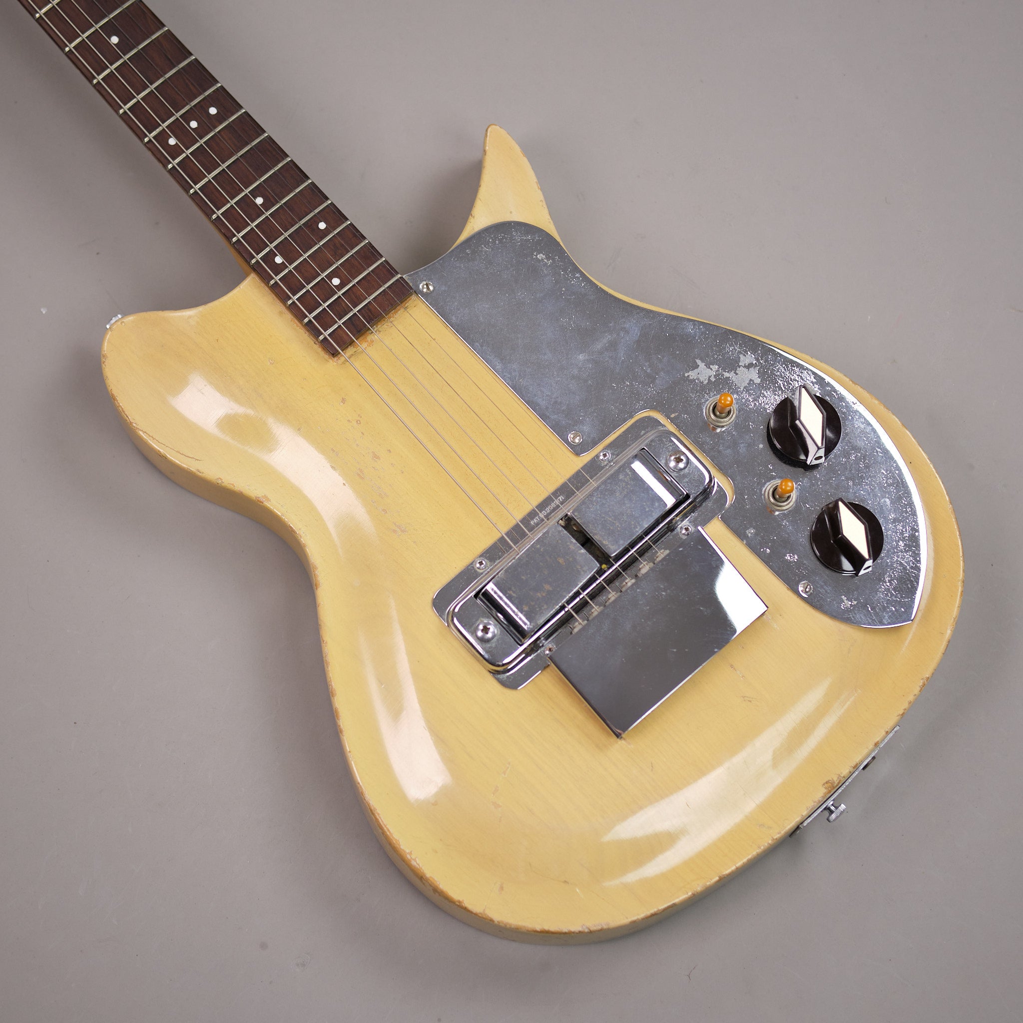 c1955 Rickenbacker Combo 800 (USA, Blonde, OHSC)