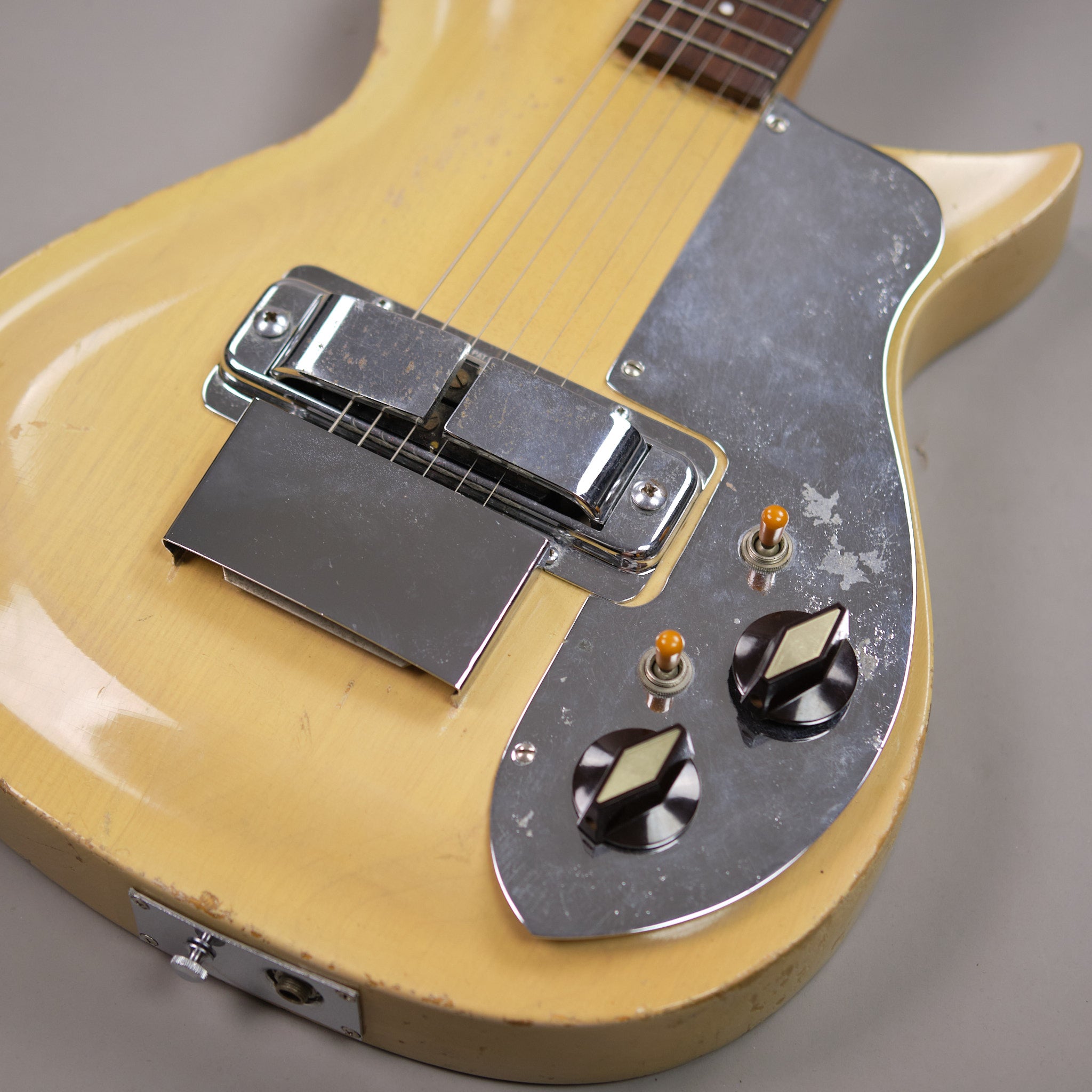 c1955 Rickenbacker Combo 800 (USA, Blonde, OHSC)