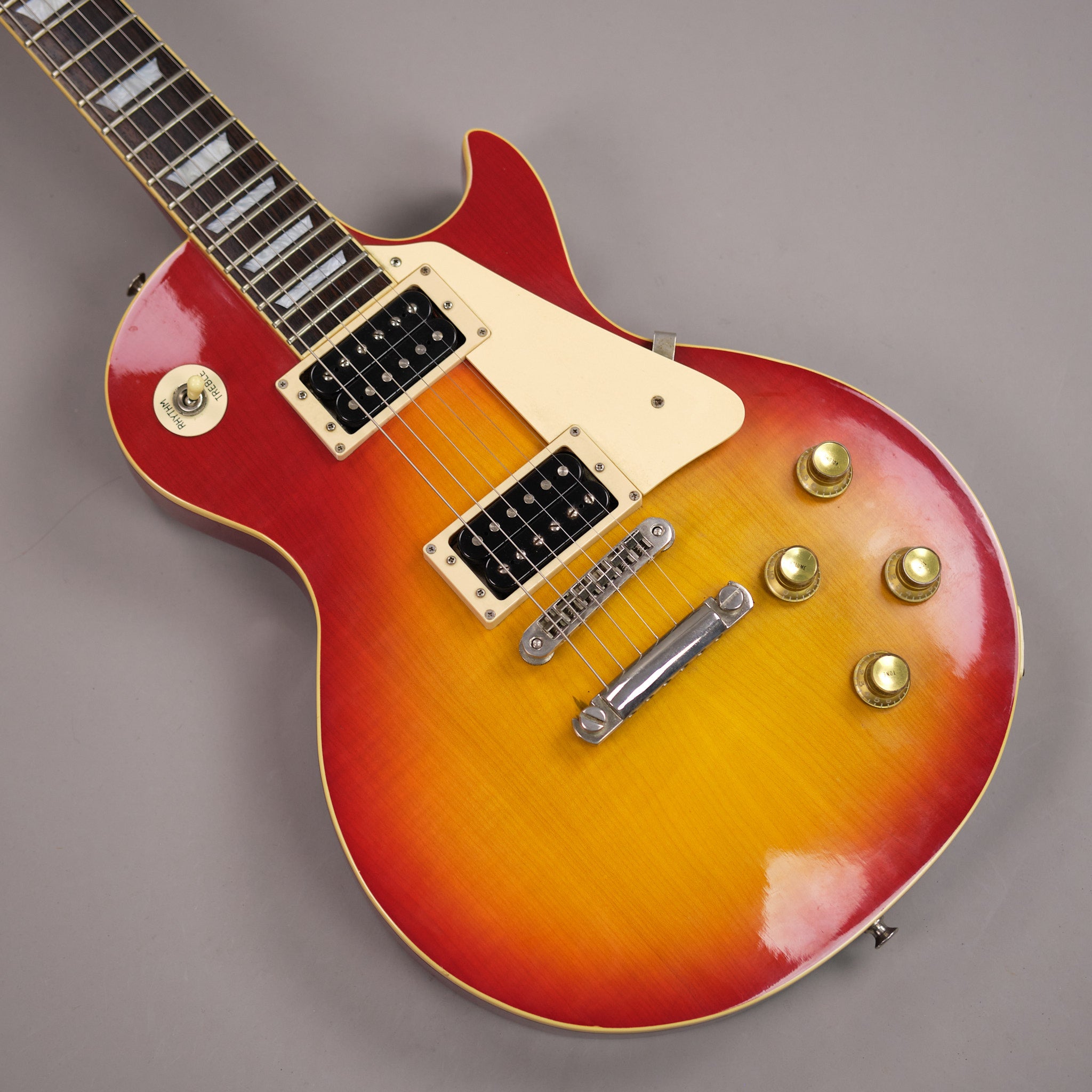 1979 Greco 'Les Paul Standard' EG-500 (Japan, Cherry Sunburst, HSC)