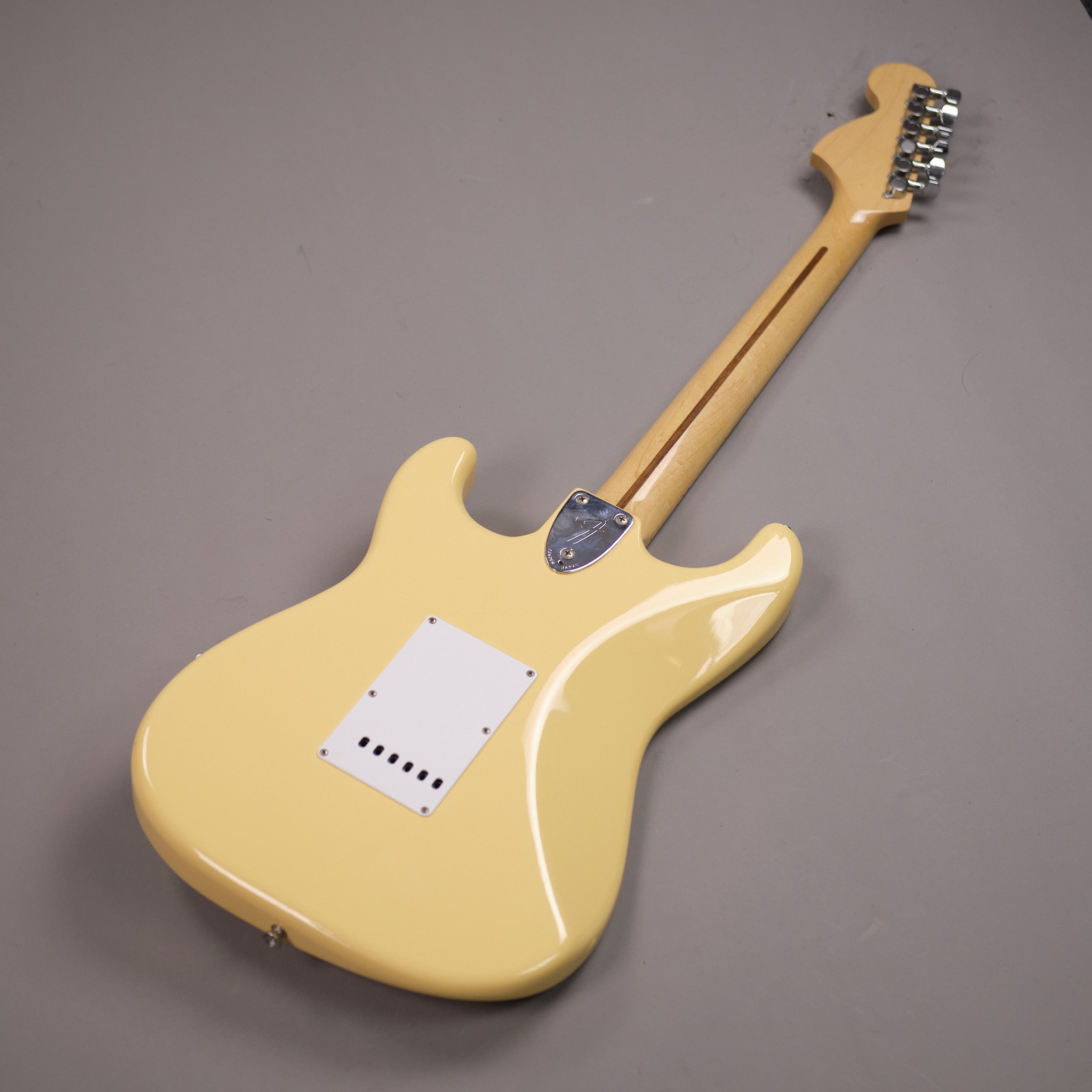 2011 Fender Stratocaster 70's RI (Japan, Vintage White)