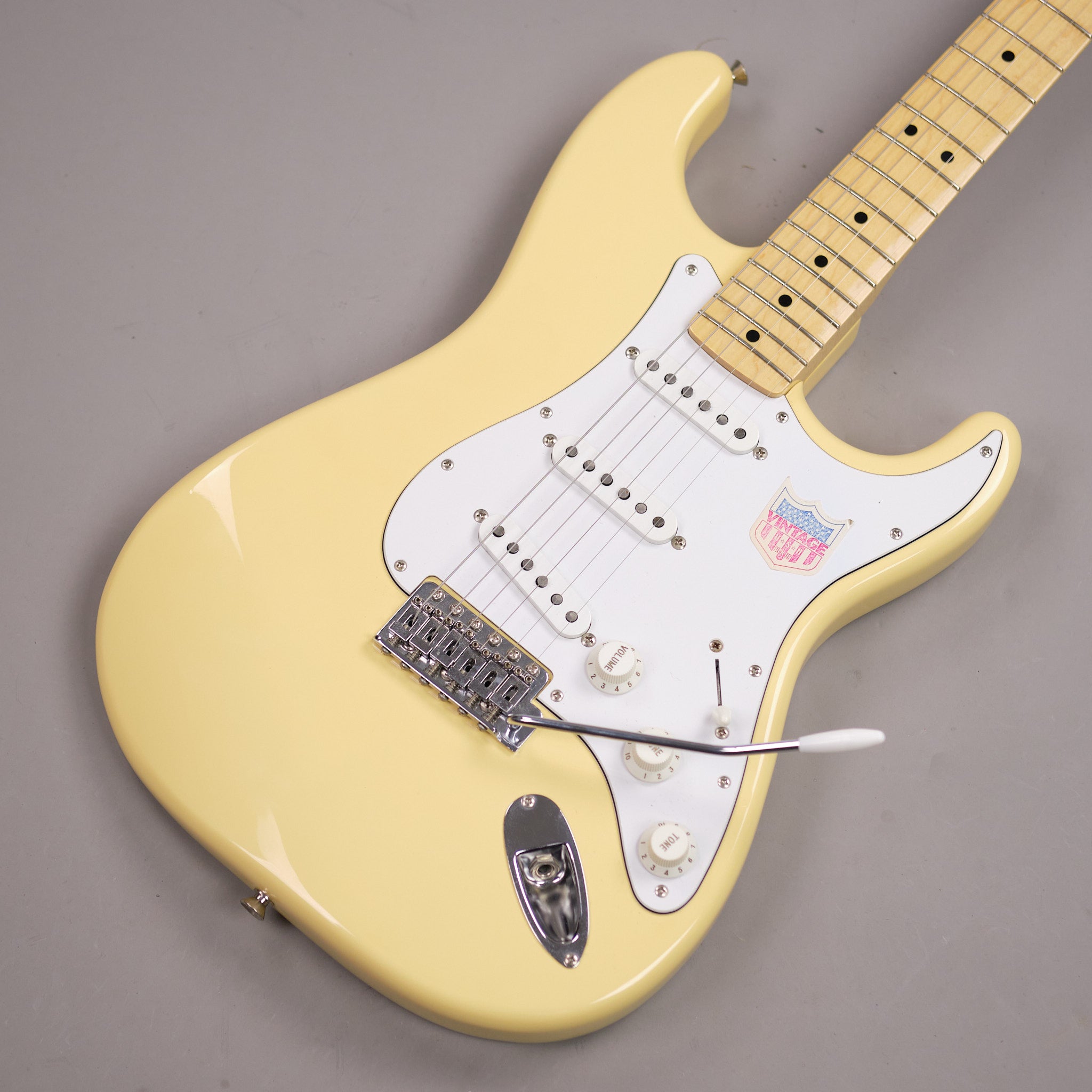 2006 Fender Stratocaster (Japan, Vintage White)