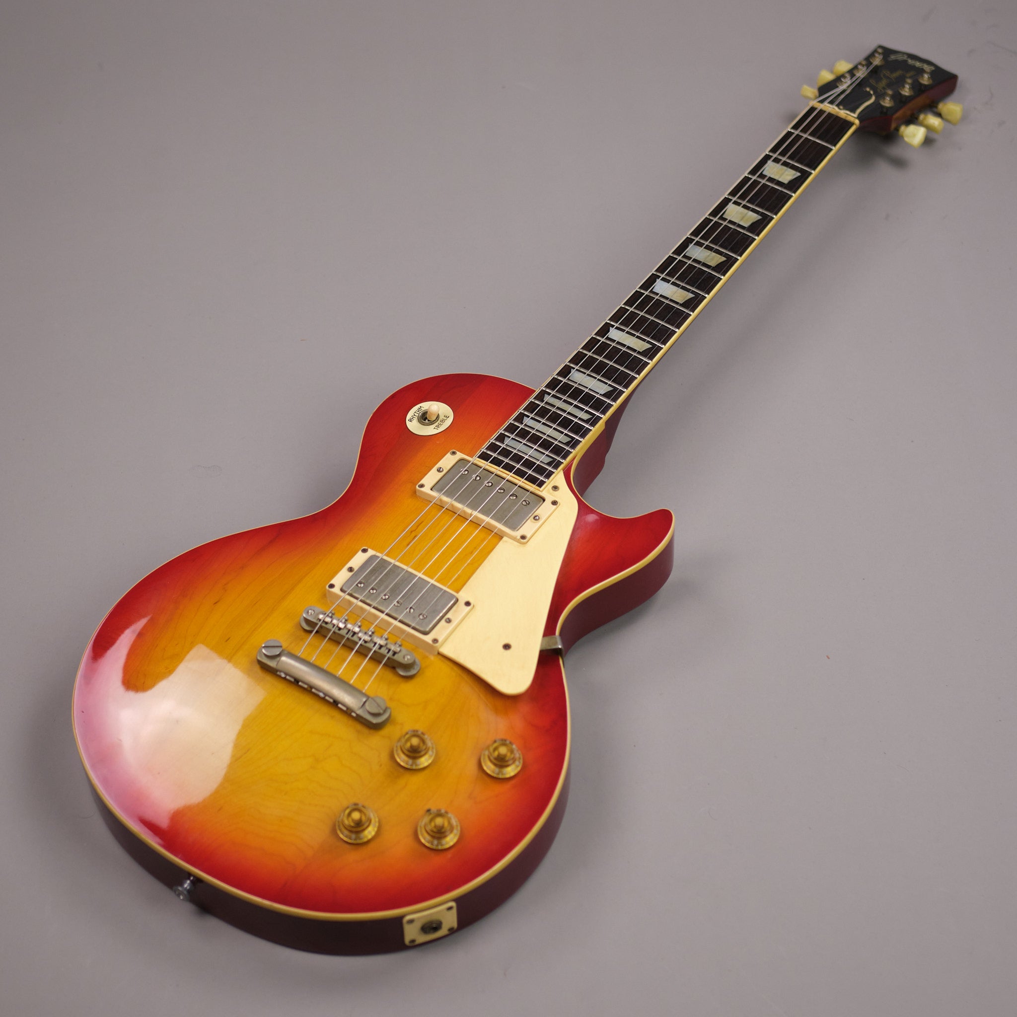 c1990 Greco EG-500 Super Power Les Paul Standard (Japan, Sunburst)