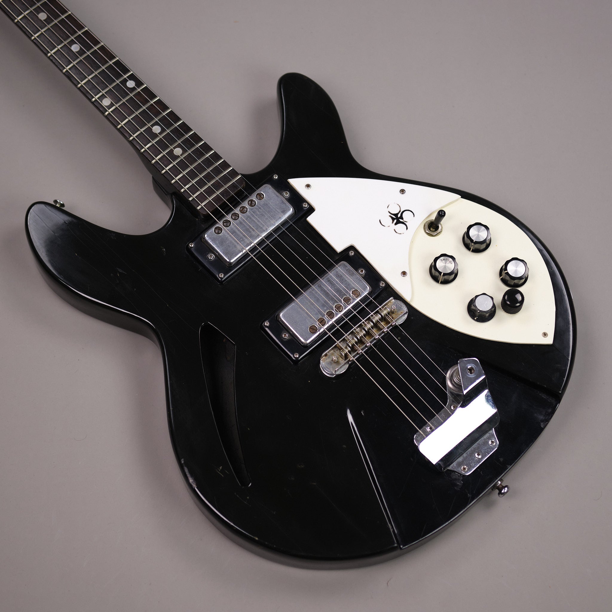 1967 Idol SG-5 'Rickenbacker 330' Copy (Japan, Black)