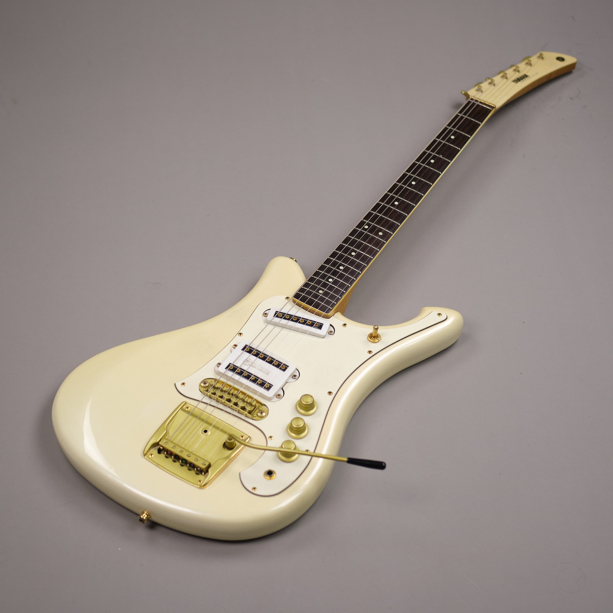 c1986 Yamaha SG-7 Flying Samurai 20th Anniversary (Japan, Pearl White)