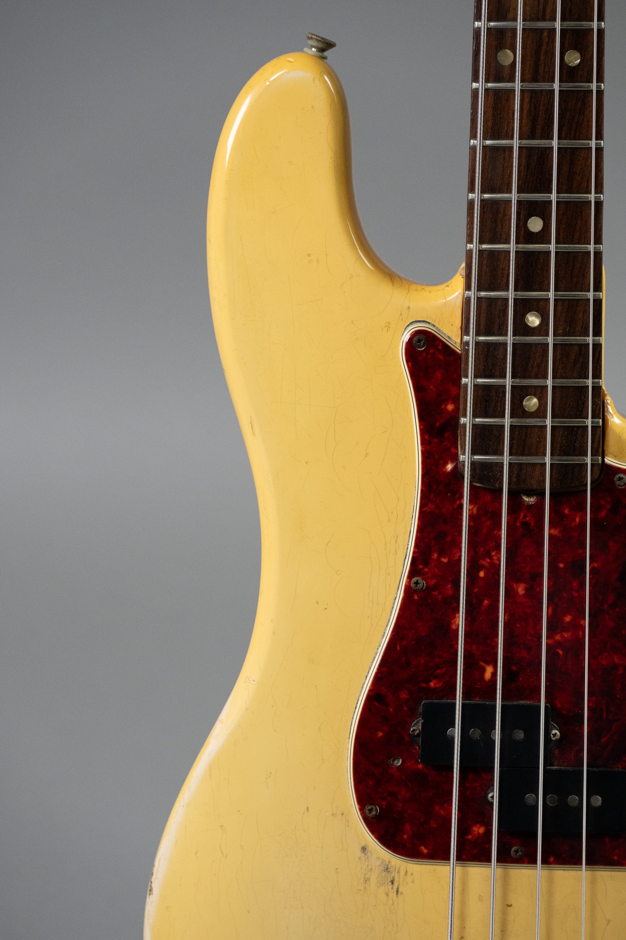 1966 Fender Precision Bass (USA, Olympic White, HSC)