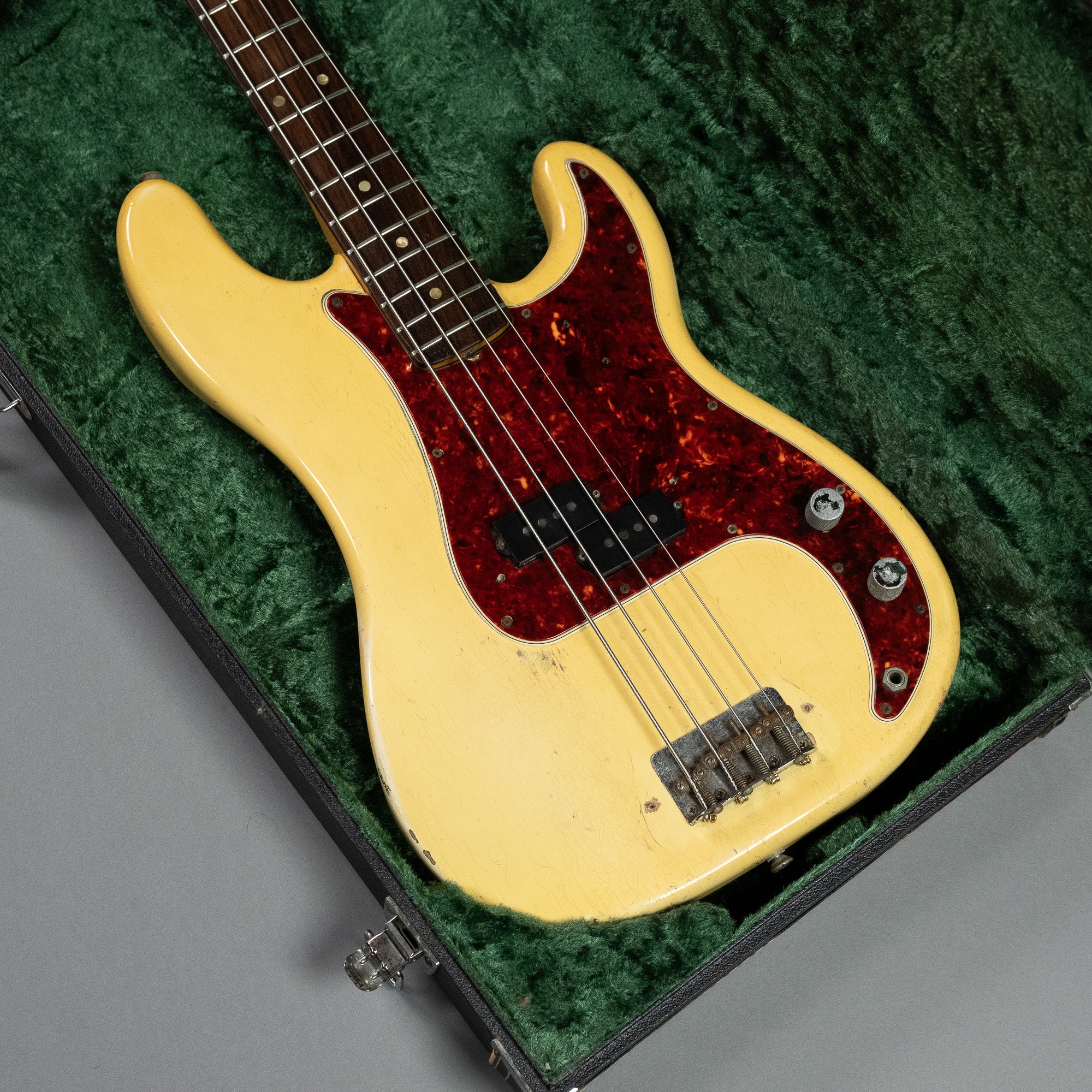 1966 Fender Precision Bass (USA, Olympic White, HSC)