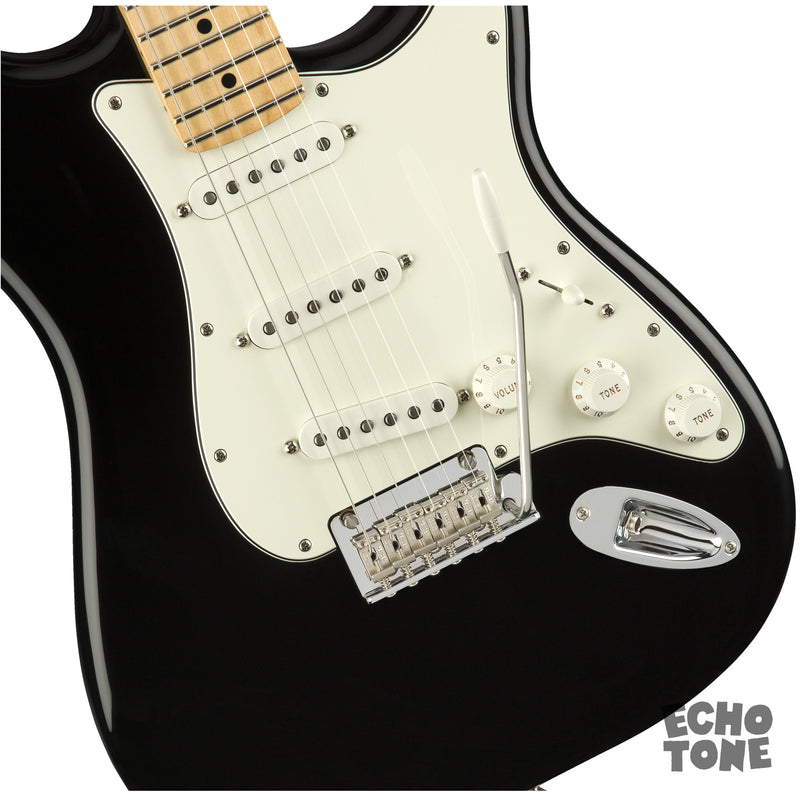 Fender Player Stratocaster (Maple Fingerboard, Black)