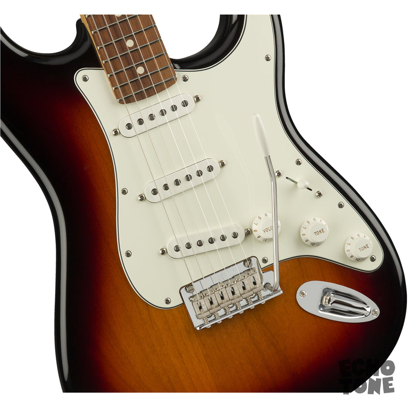 Fender Player Stratocaster (Pau Ferro Fingerboard, 3-Tone Sunburst)