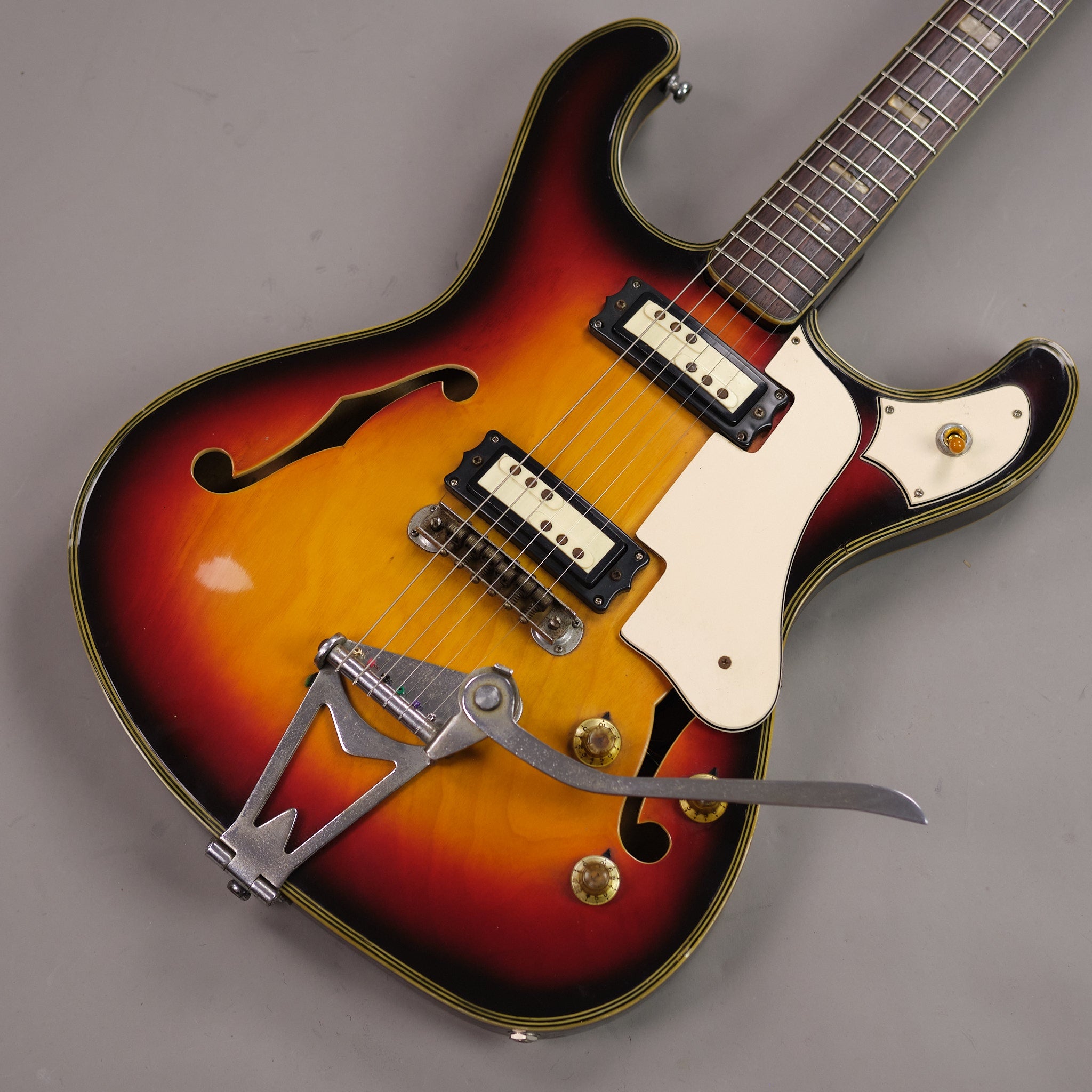 c1960s Teisco Honey SE-26V (Japan, Sunburst #2)