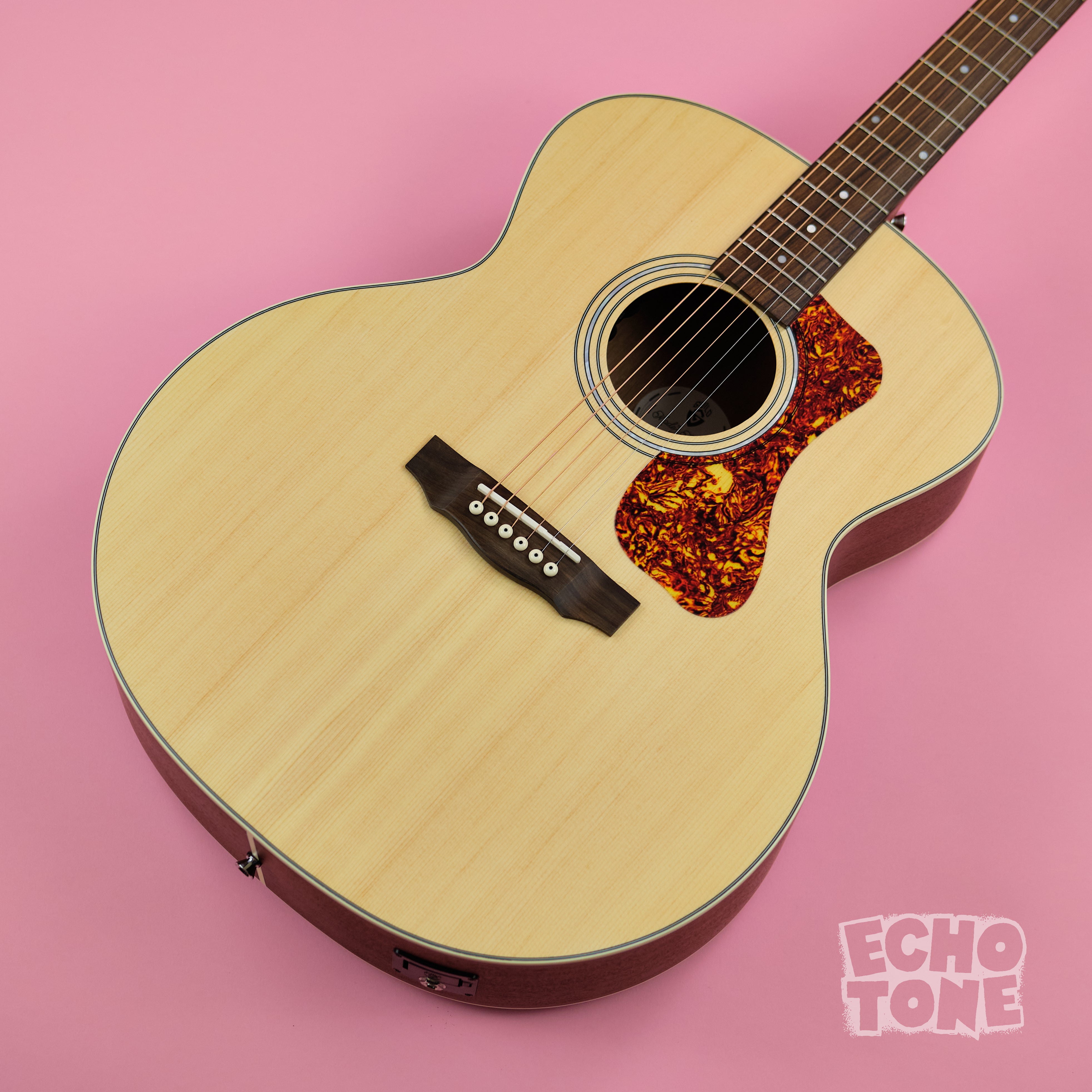 Guild F-240E Jumbo Acoustic (Pickup, Natural Satin)