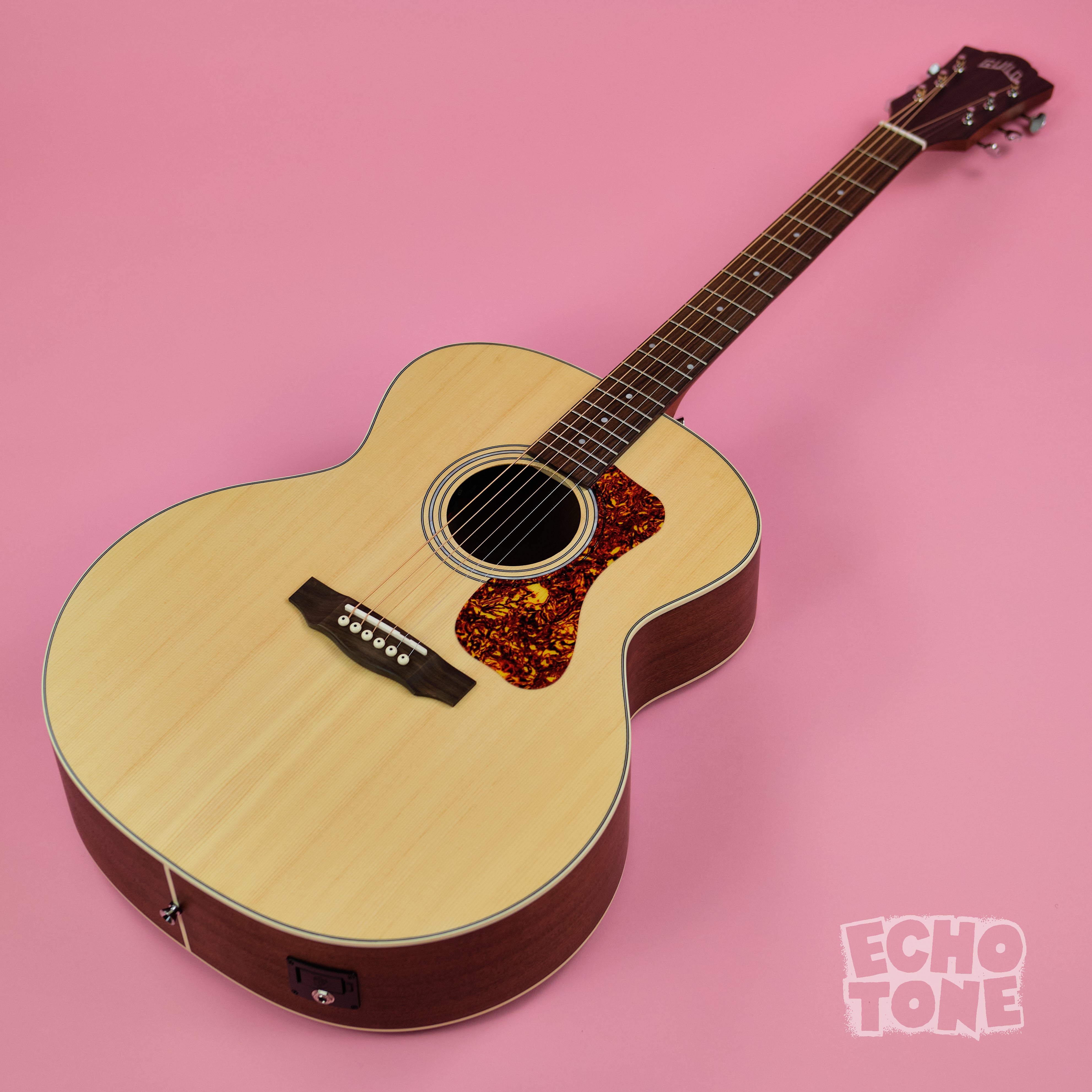 Guild F-240E Jumbo Acoustic (Pickup, Natural Satin)